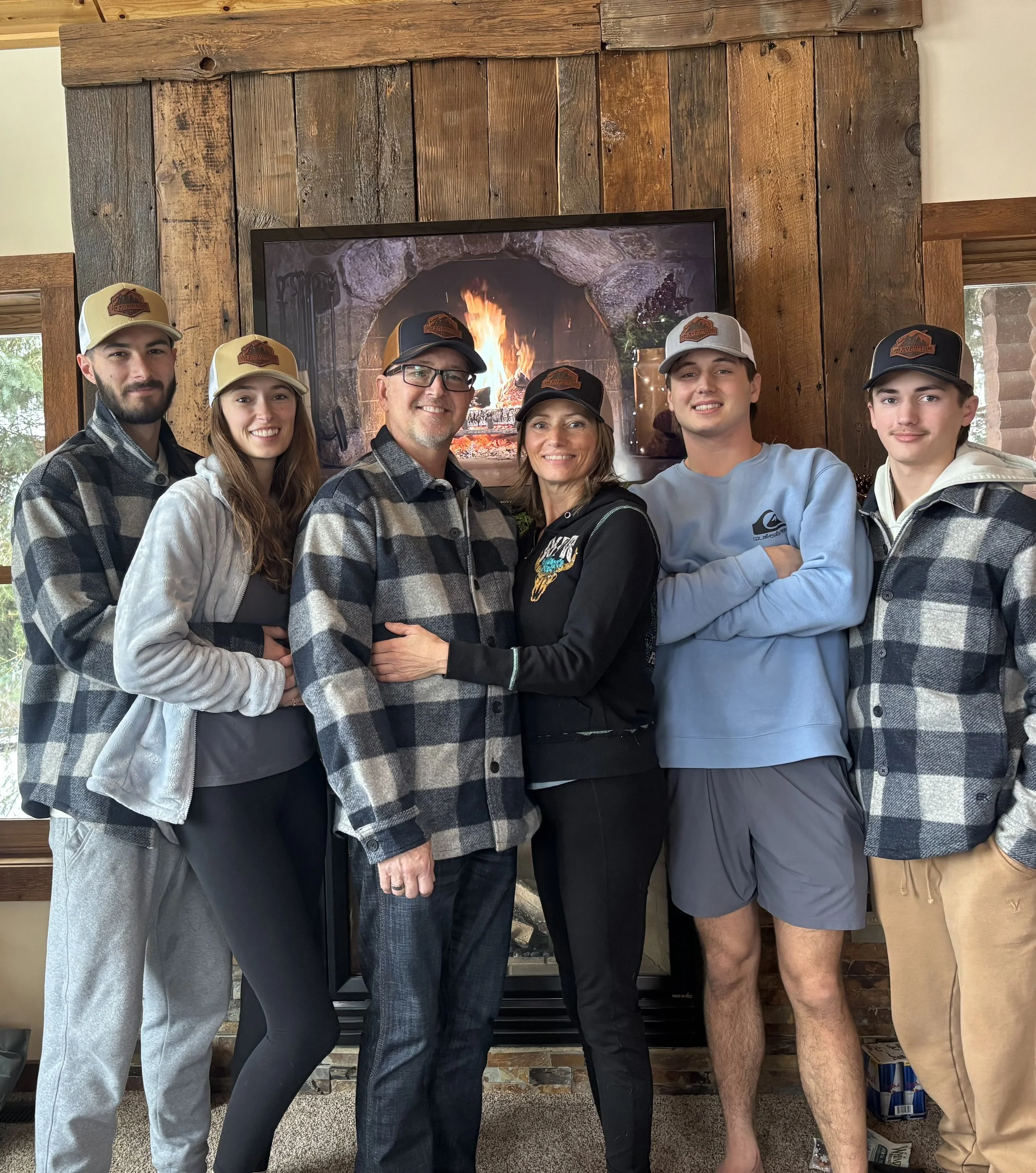 Family owned JM Robinson Electric master electrician Jeff Robinson serving Minneapolis western Twin Cities suburbs since 1991