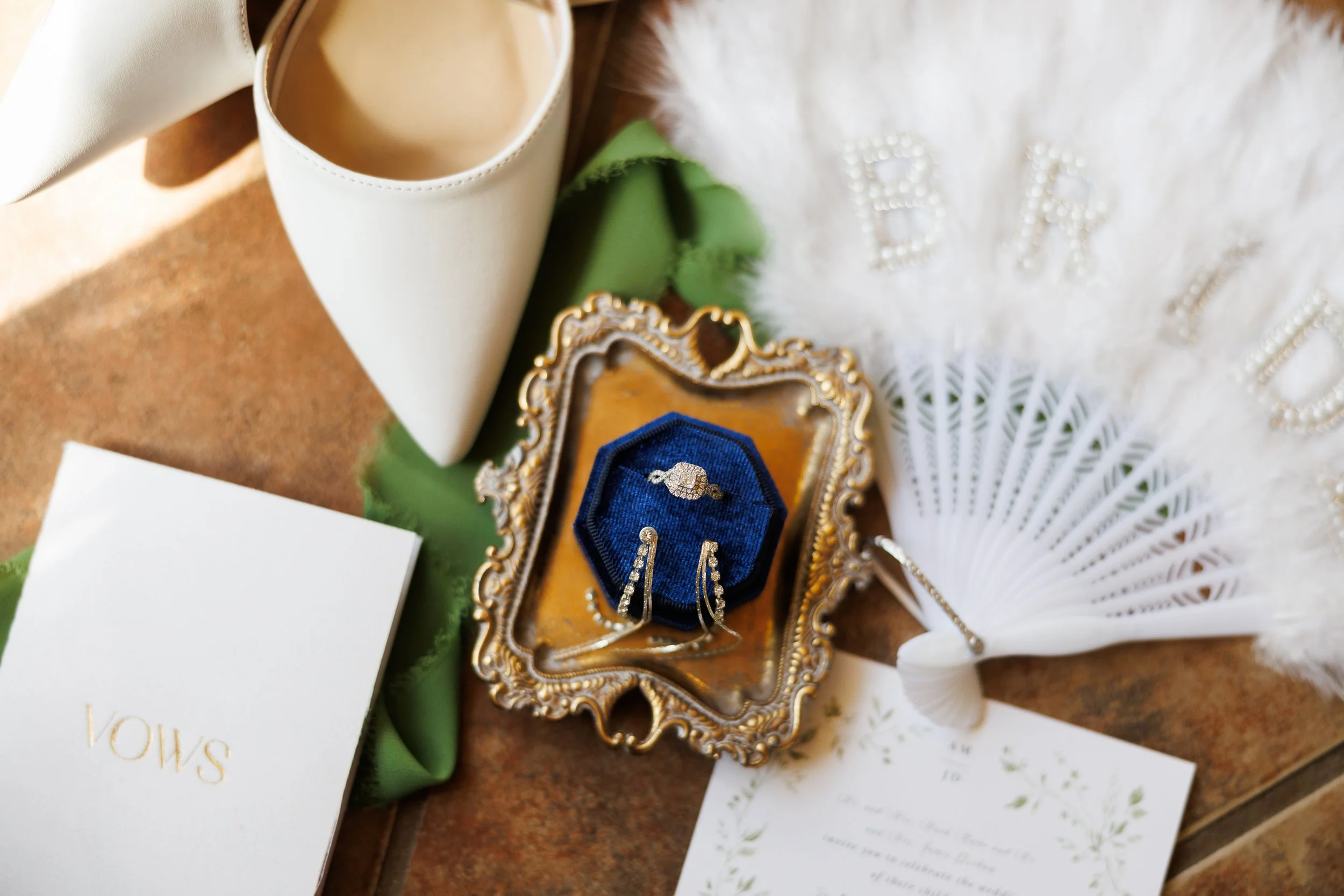 wedding day details checklist: what to have ready for your photographer
