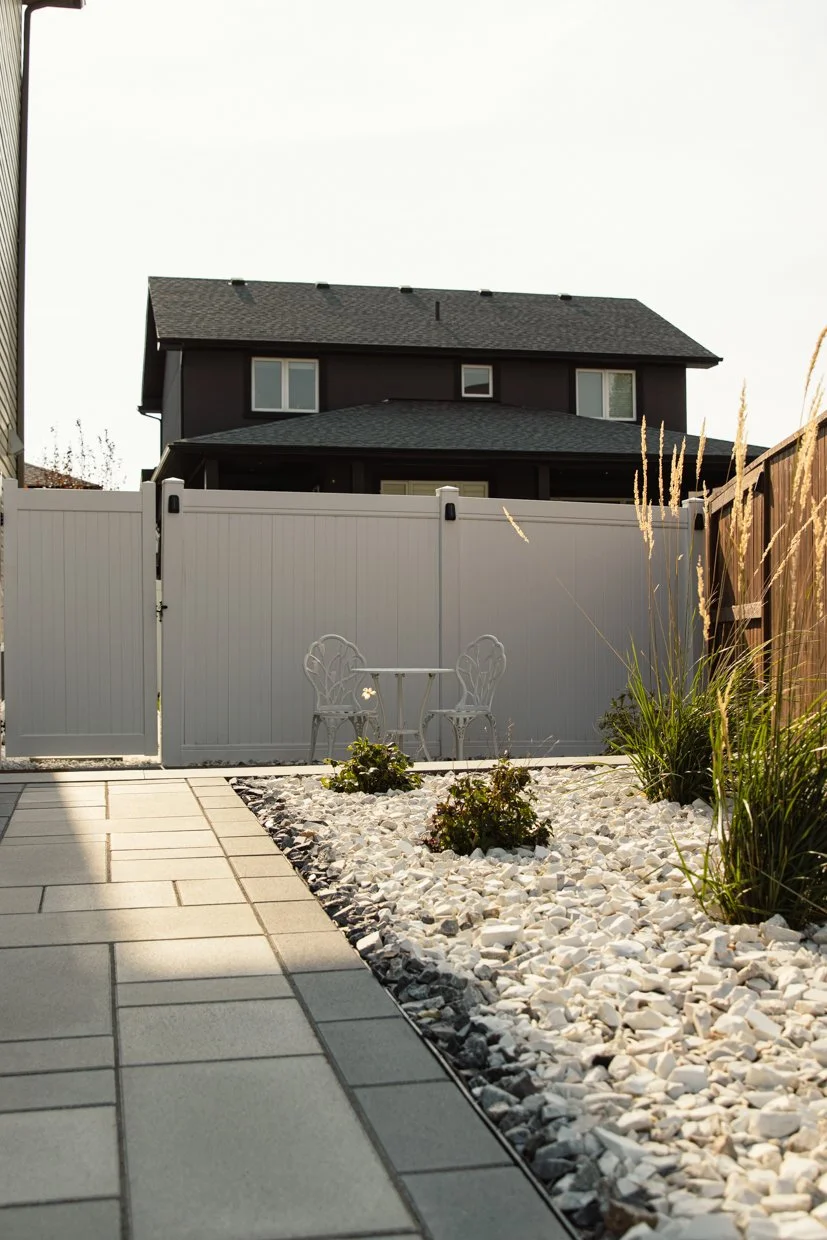 5225 Snowbirds Cres_WEB-12.jpg