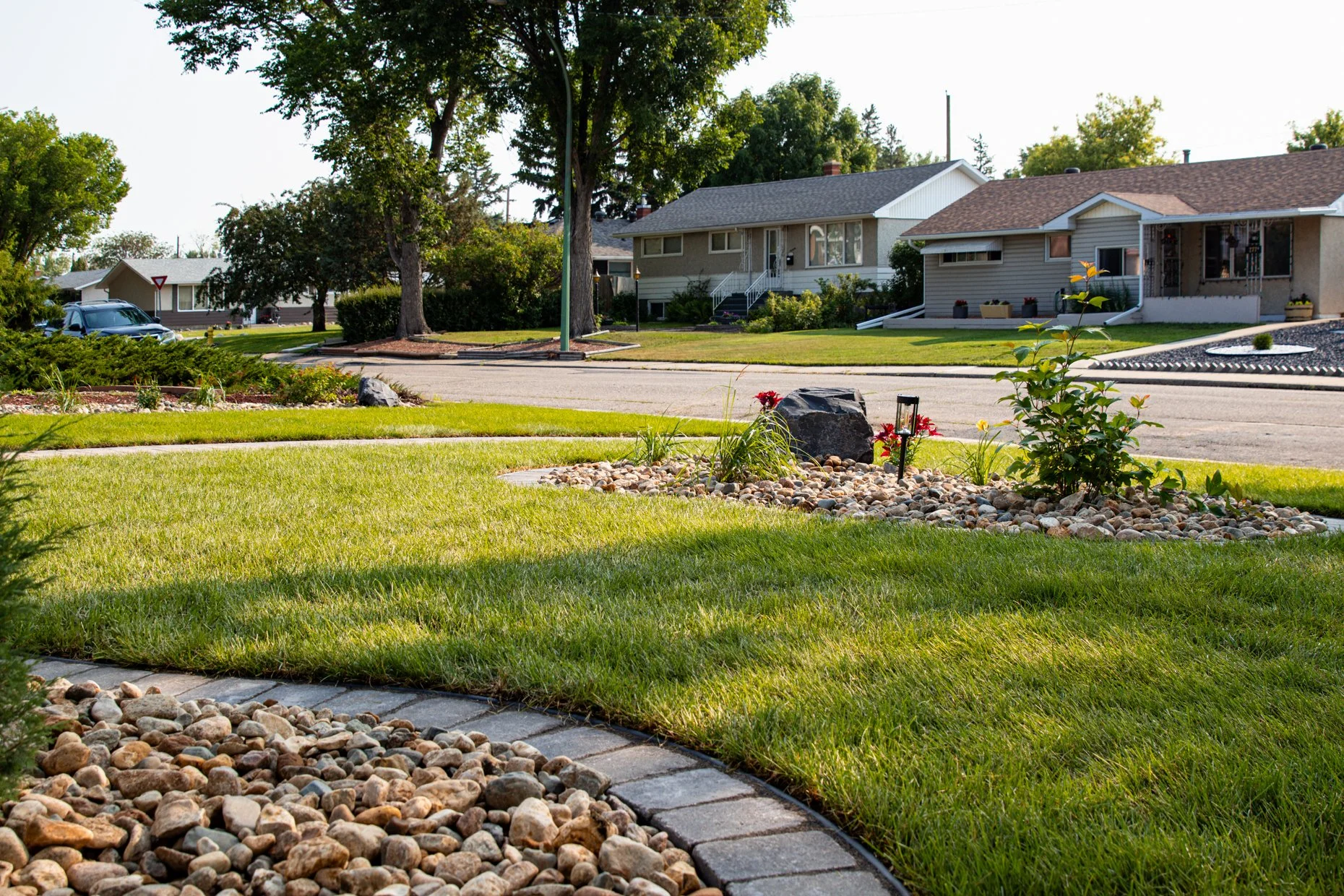 CORNWALL FRONTYARD_WEB-20.jpg