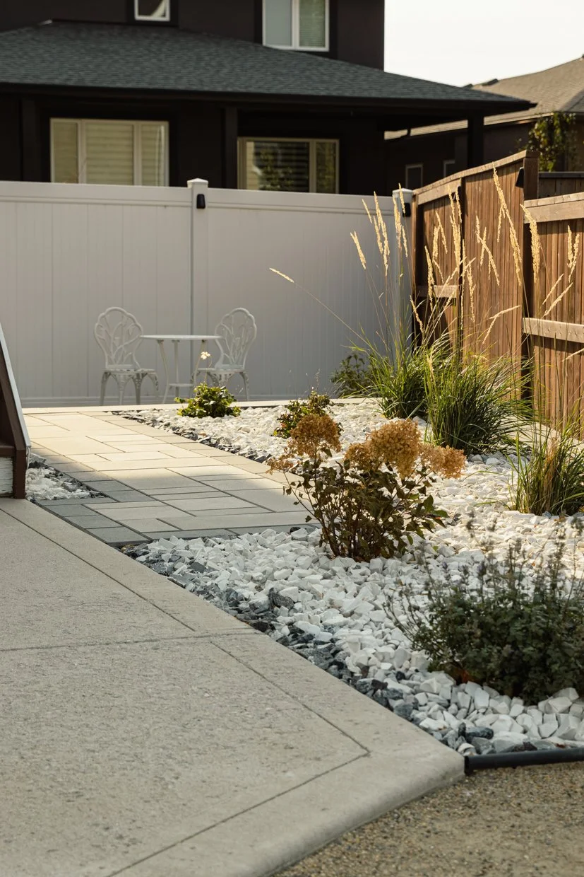 5225 Snowbirds Cres_WEB-03.jpg