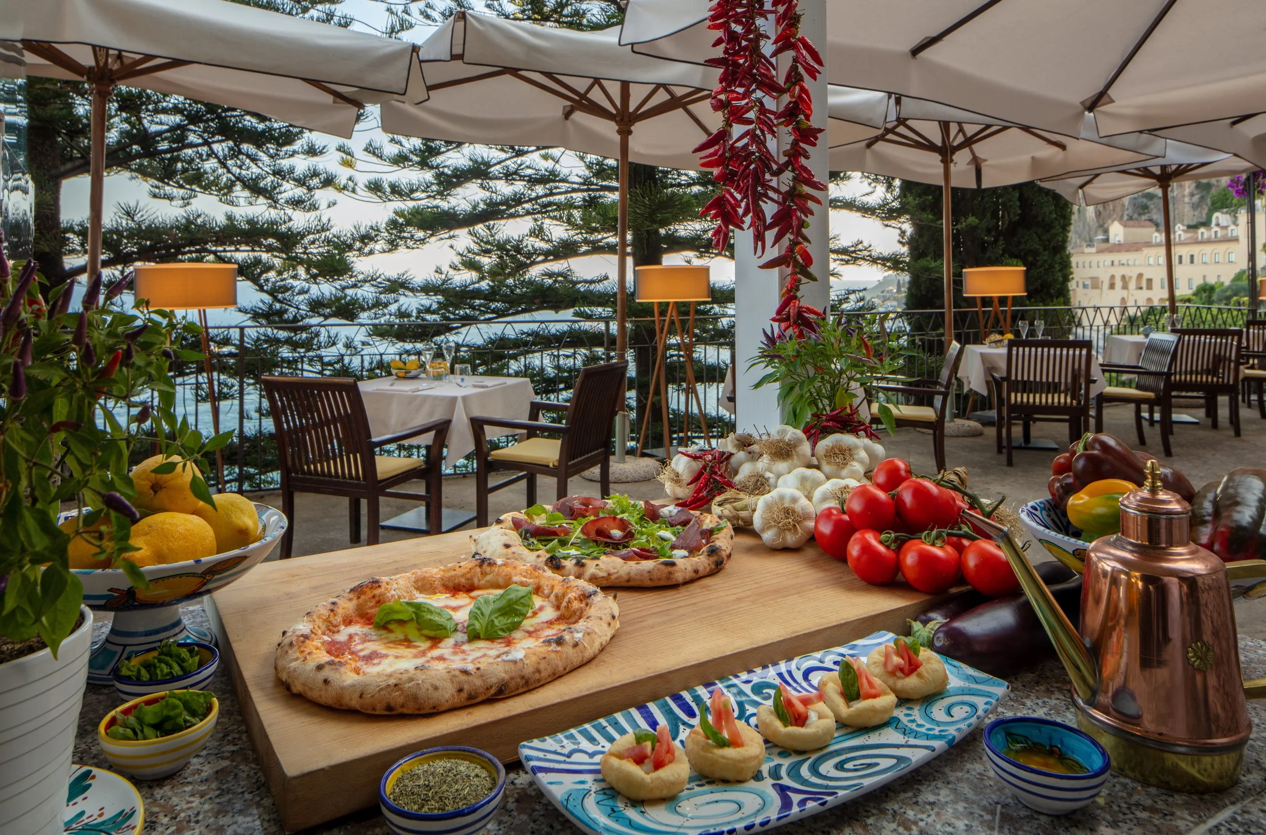Anantara_Convento_di_Amalfi_Grand_Hotel_La_Locanda_Della_Canonica_Pizzeria_Gino_Sorbillo.jpg