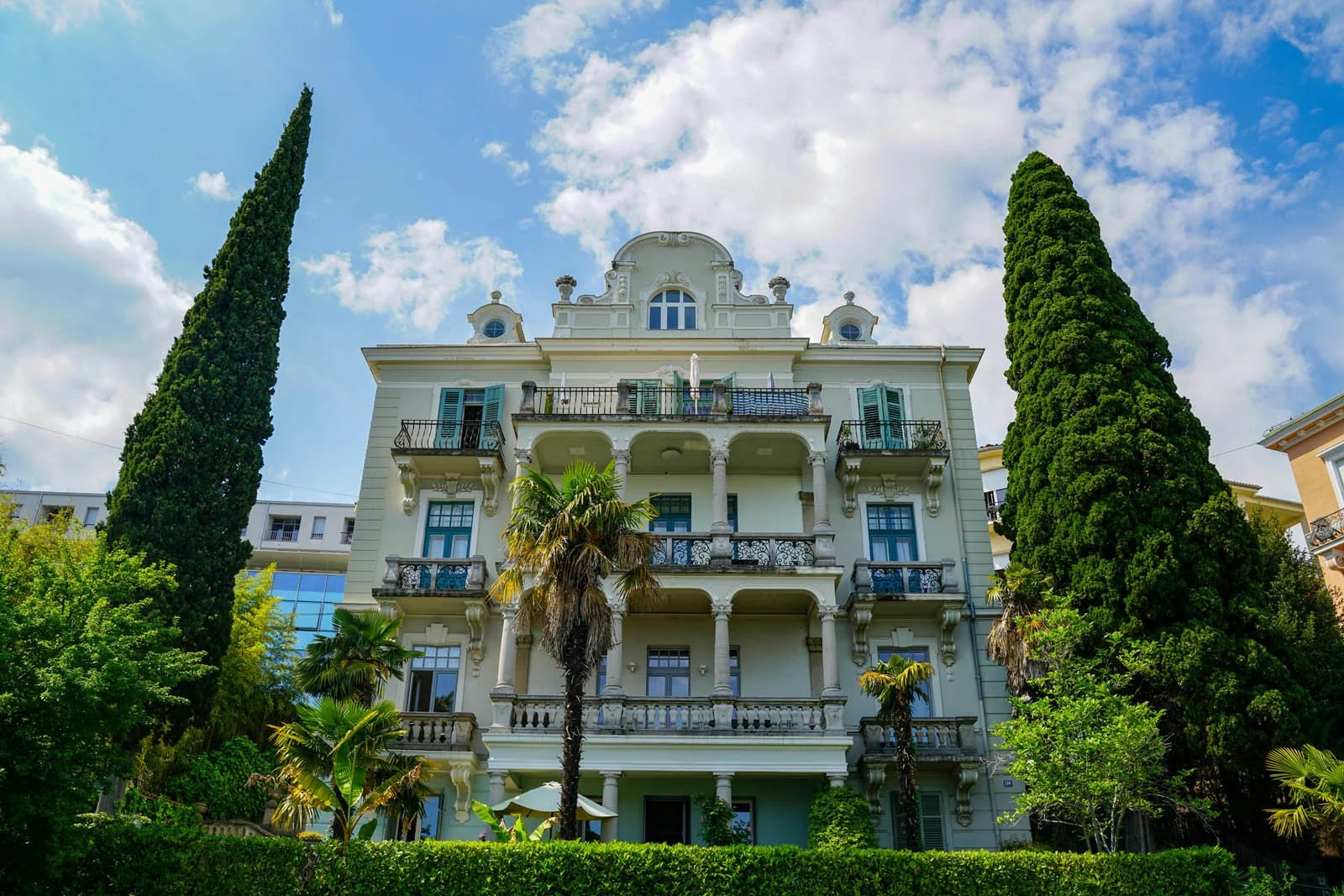 Roger Schlachter and photos of the Croatian Tourist Board