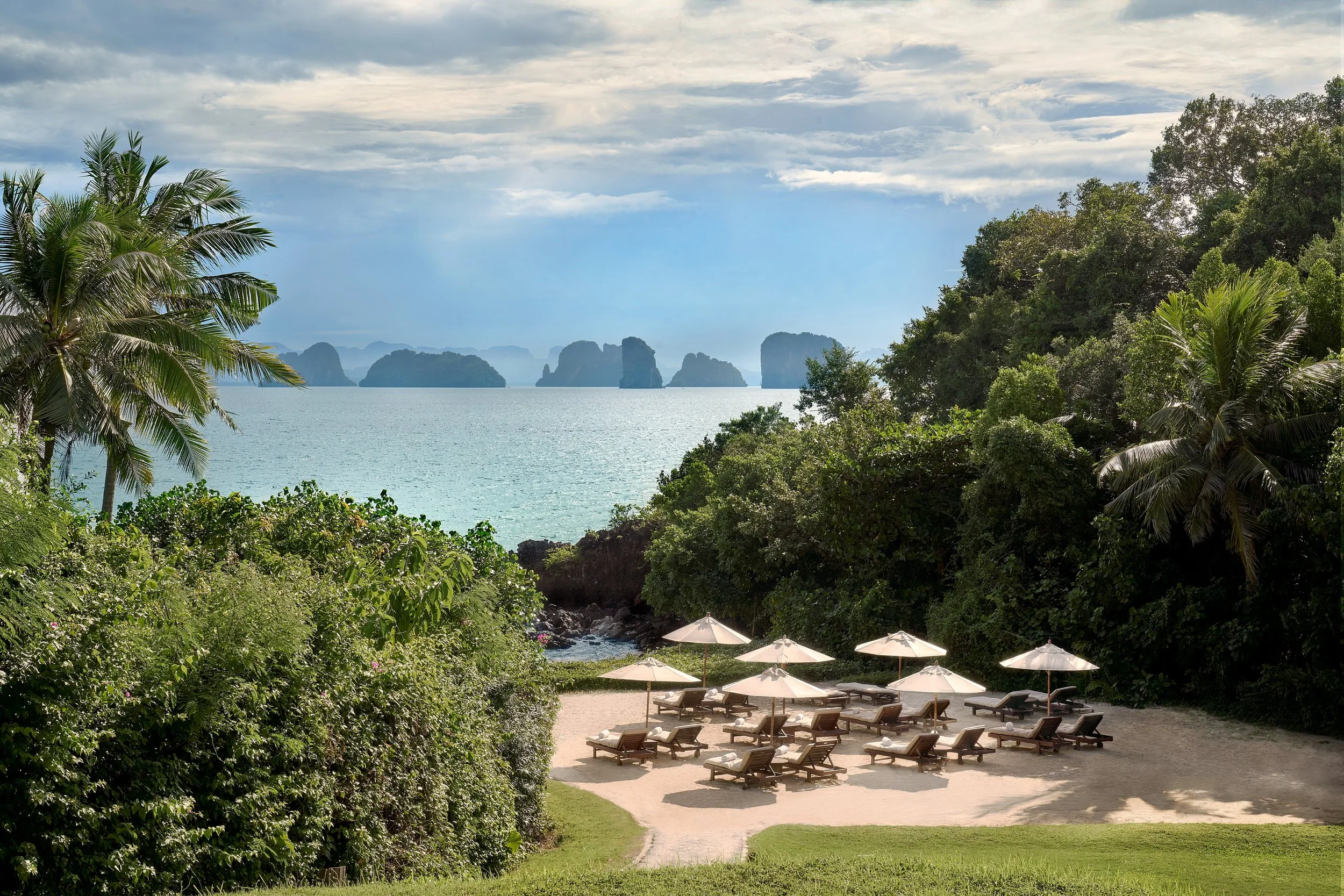 Six Senses Yao Noi - Beach Loungers.jpg