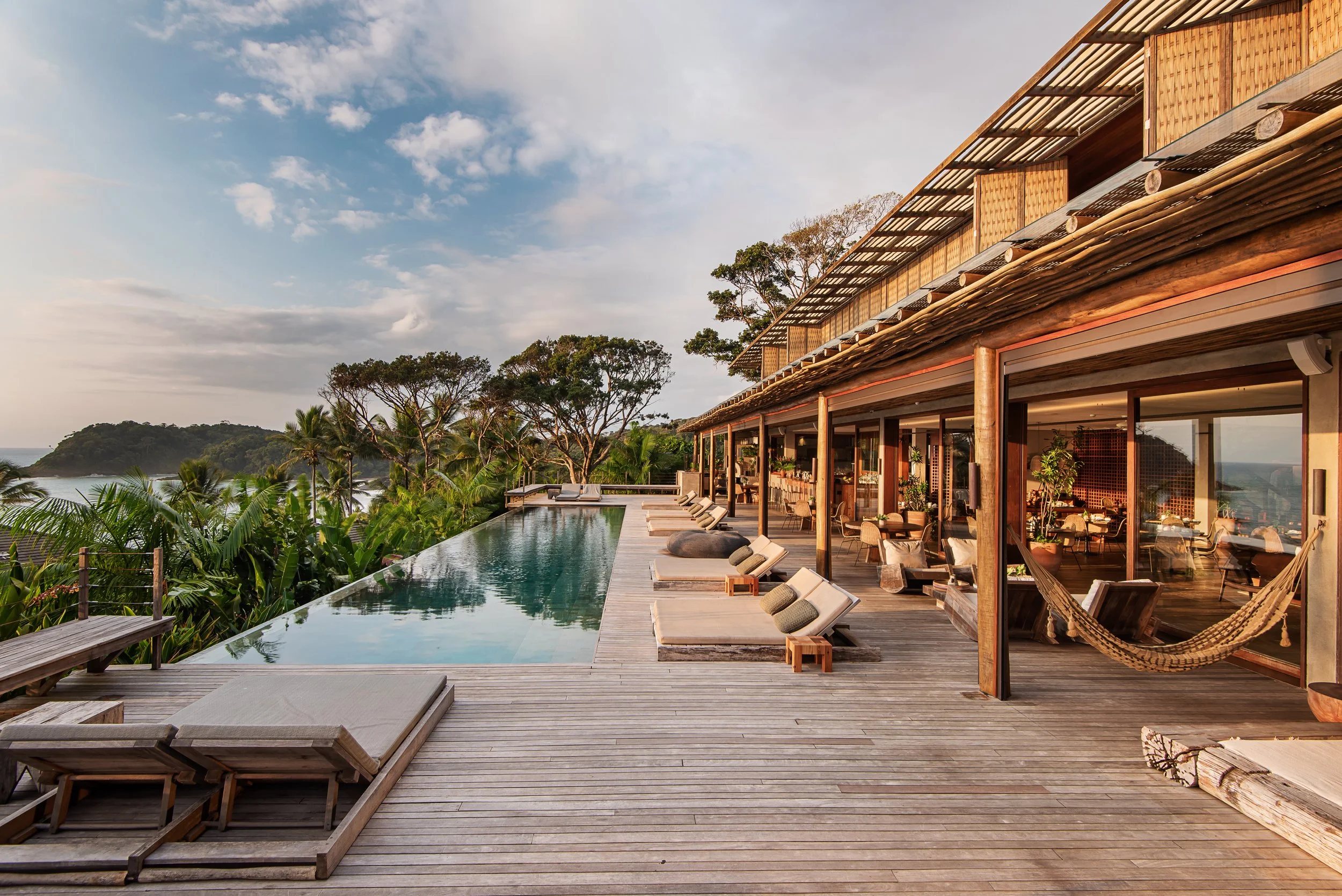 Barracuda Hotel & Villas