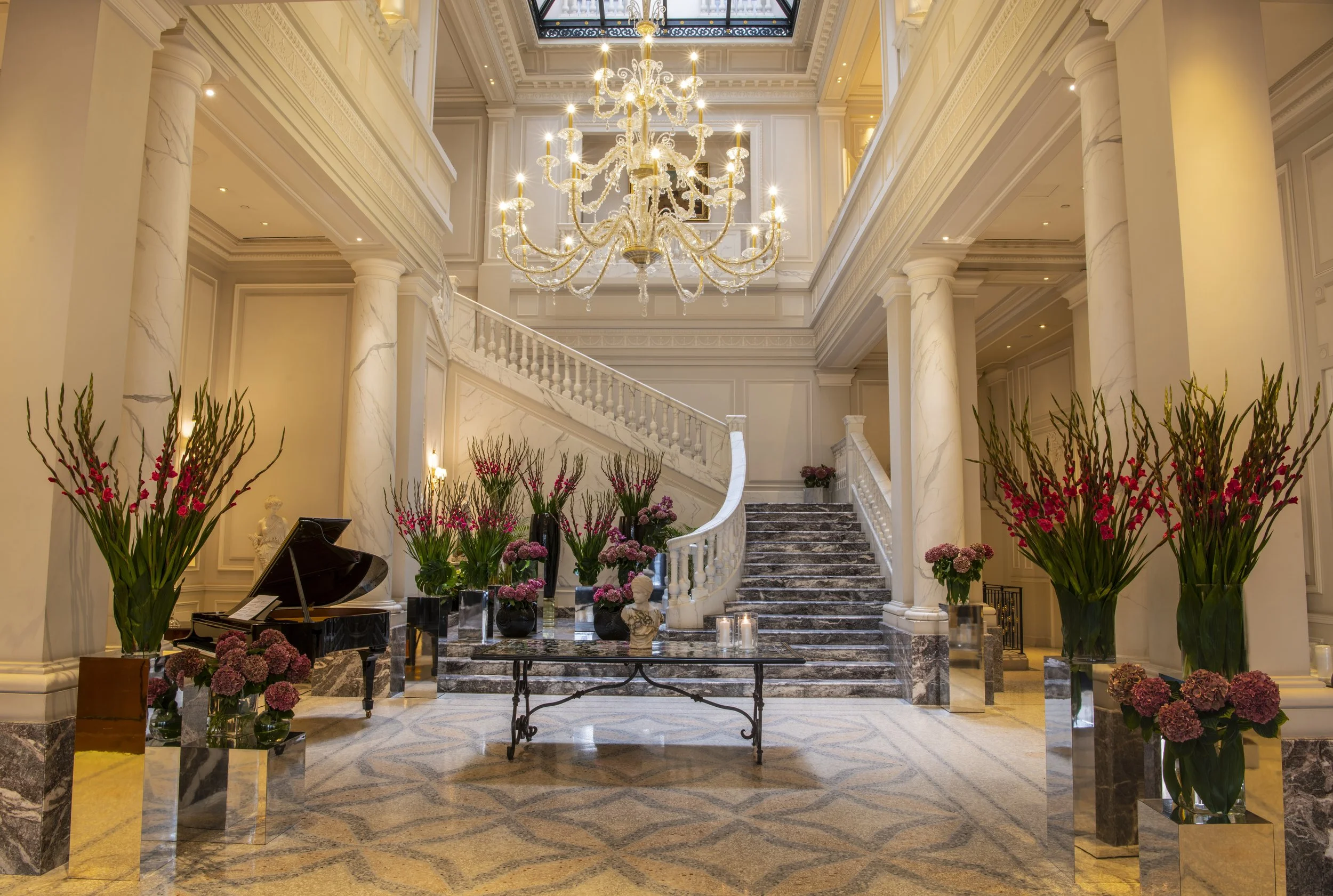 Lobby and staircase.jpg