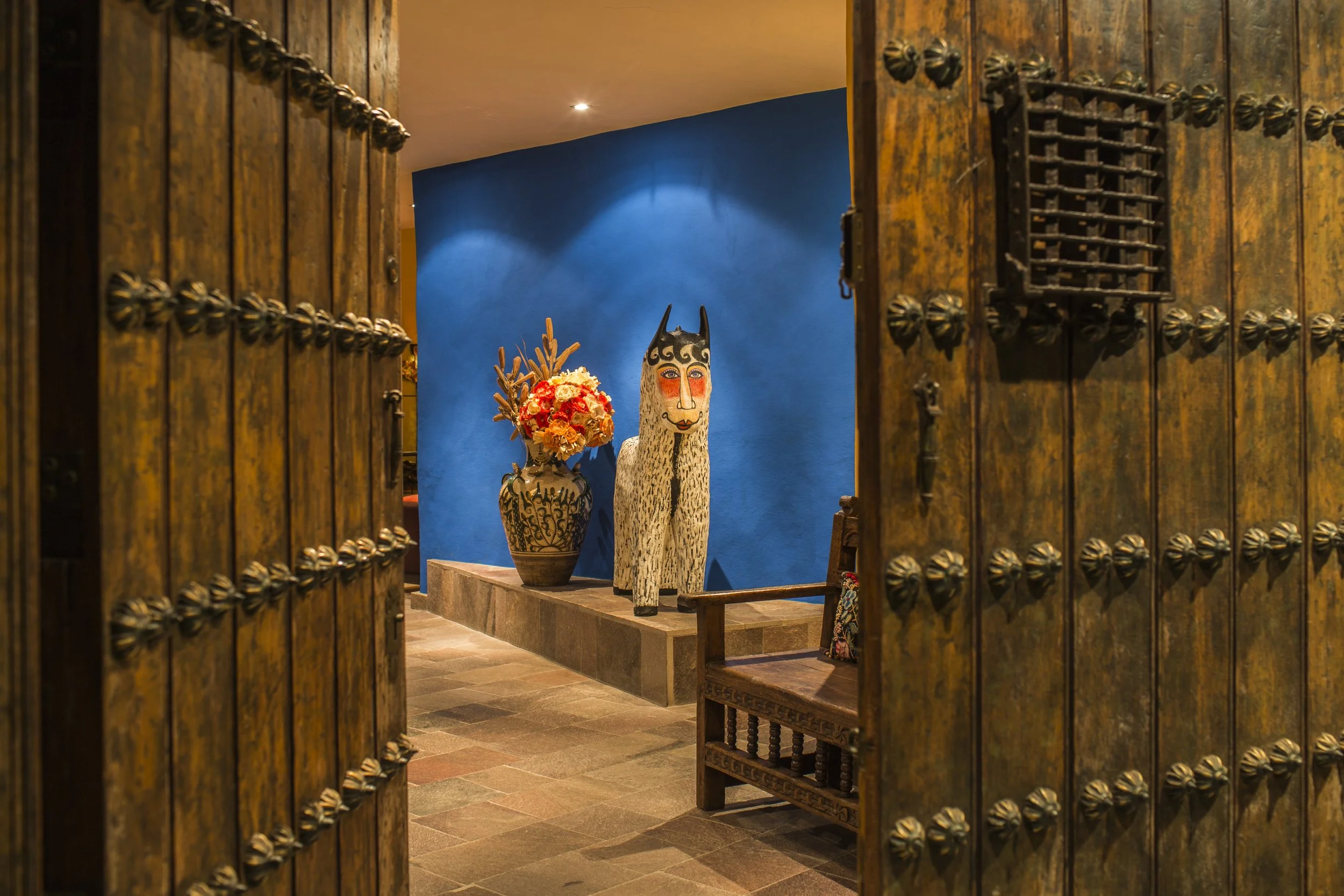 Wayra, Entrance (1).jpg