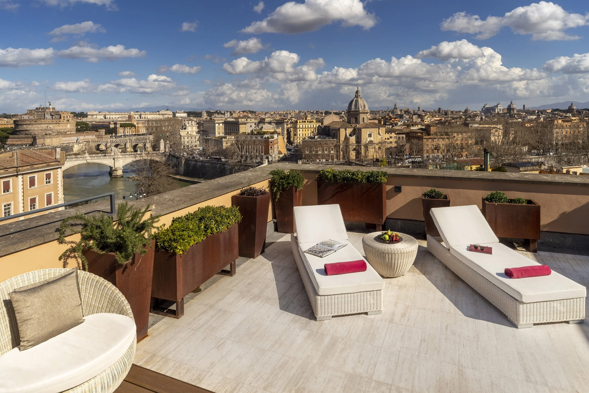 155mGranMeliaRomeVillaAgrippina-Panoramic Suite Terrace.jpg