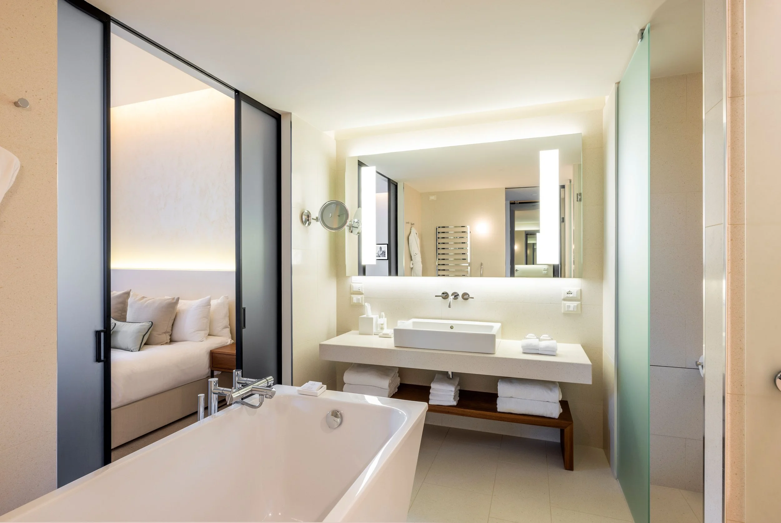 FAMILY PREMIUM - KING (5).jpg