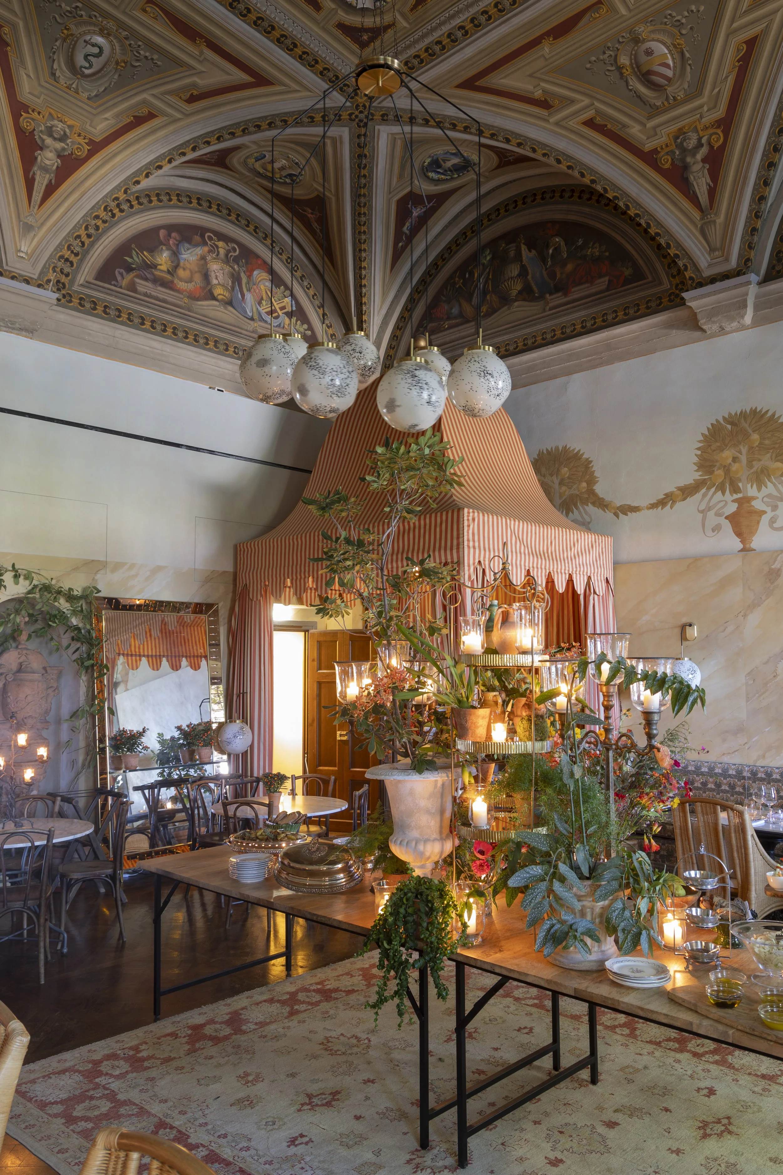 Bar and Restaurant (12).jpg