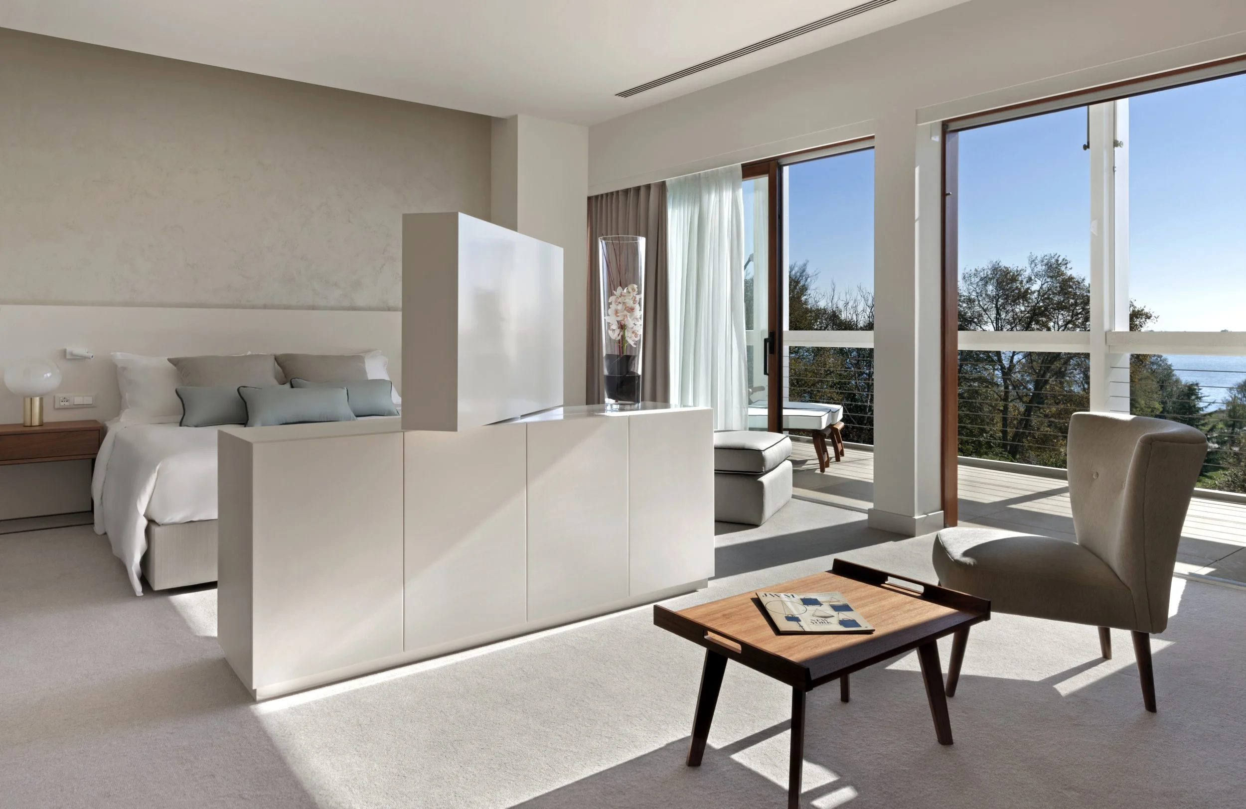 JUNIOR SUITE TERRACE.jpg