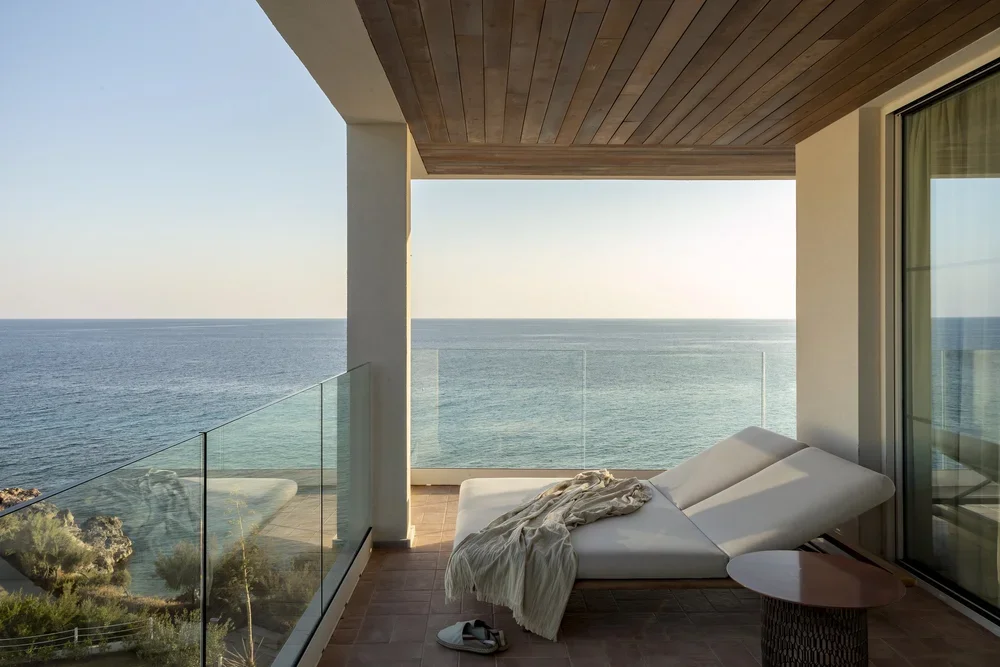 137GranMeliaVillaLeBlanc-Ocean+Suite+Sea+View+with+terrace+Tub+(1).webp
