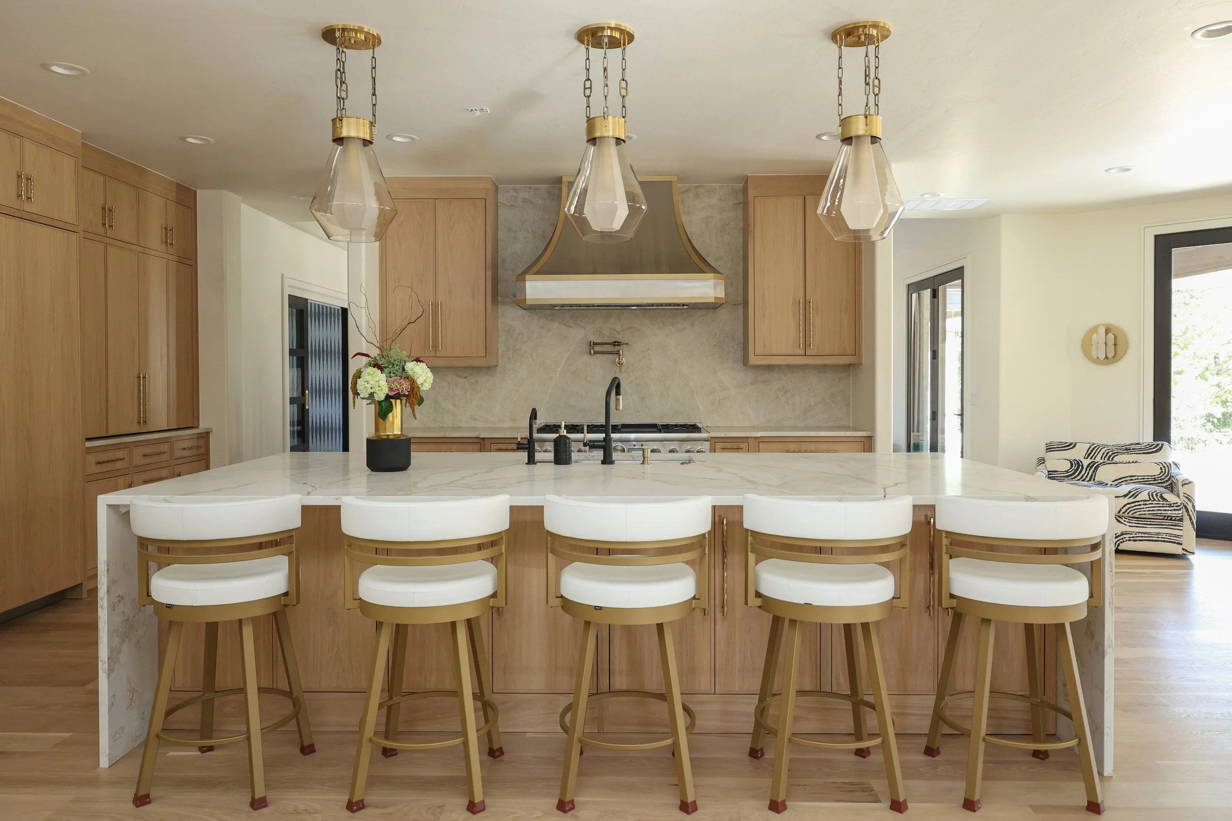 Refined Oak