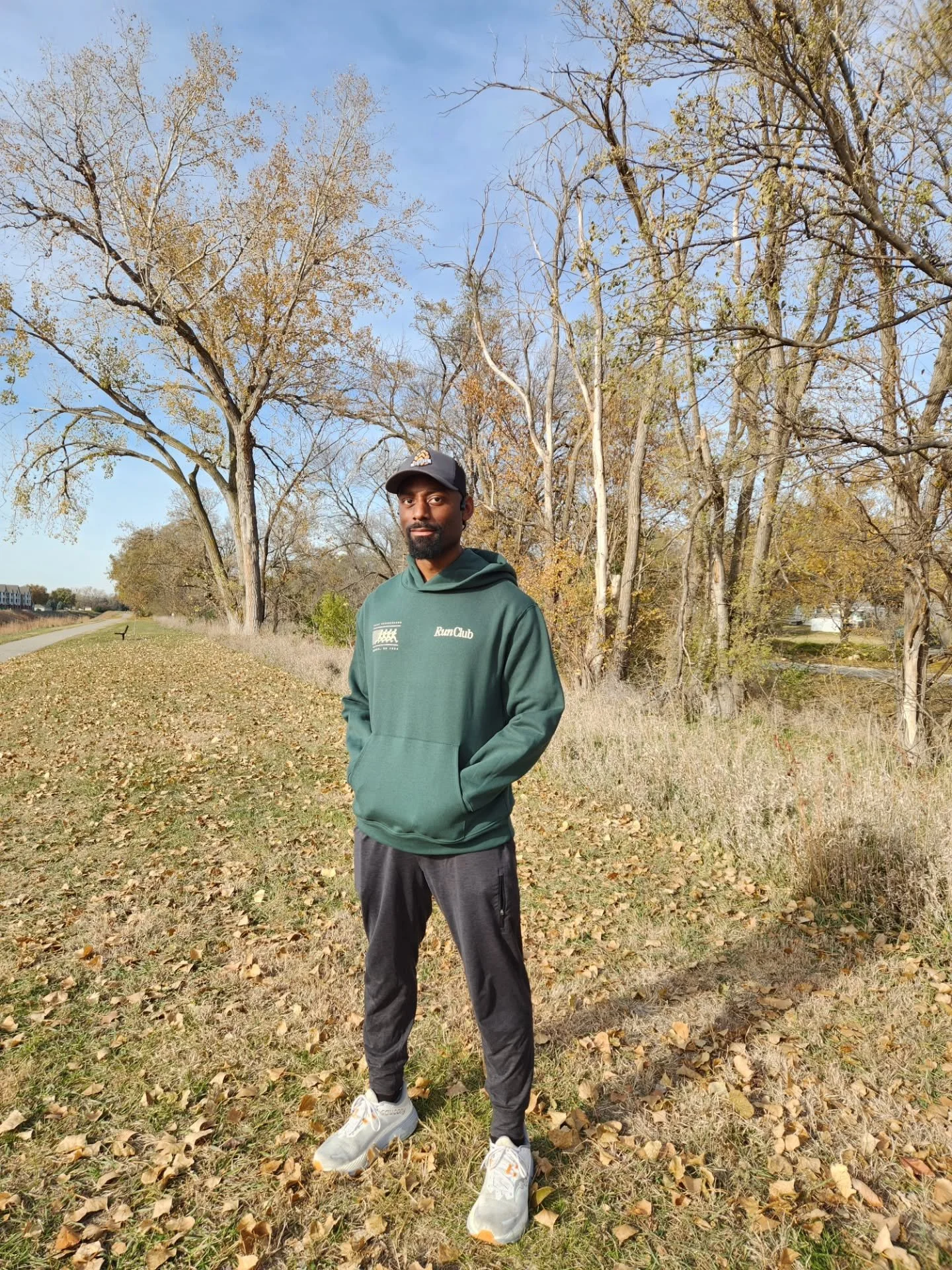 You belong in our club. 🏃&zwj;♀️🏃&zwj;♂️
Limited-edition Peak Run Club hoodie + matching tee now available at Peak Performance!

Join the run community👇
📍 Saturdays | 8 AM | Peak West (156th &amp; Maple)
📍 Sundays | 7:30 AM | Peak Bellevue (370 