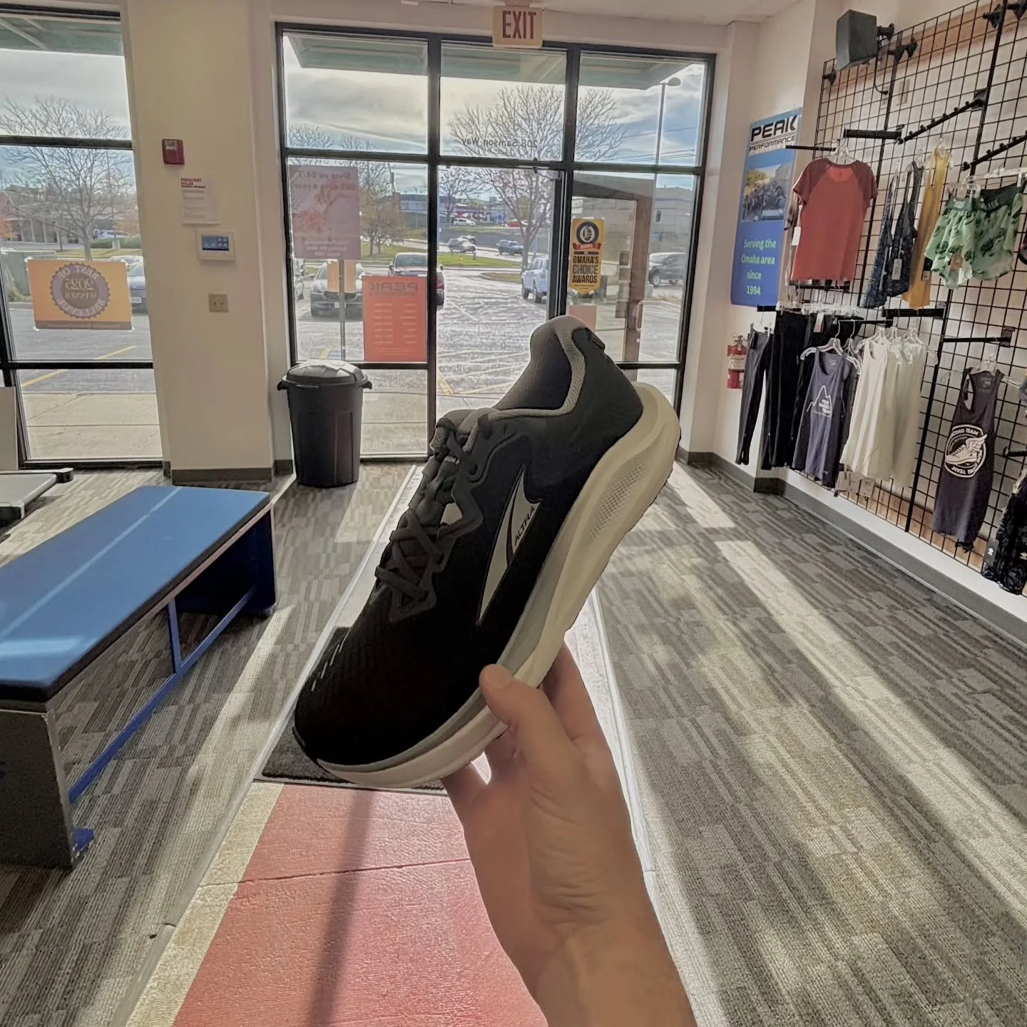 📣 The Altra Paradigm Has Arrived!
Meet Altra&rsquo;s max-cushion stability shoe designed for comfort, support, and performance on every mile. 🏃&zwj;♀️💨

✅ Plush cushioning for long-distance comfort
✅ Balanced Cushioning&trade; for natural alignmen