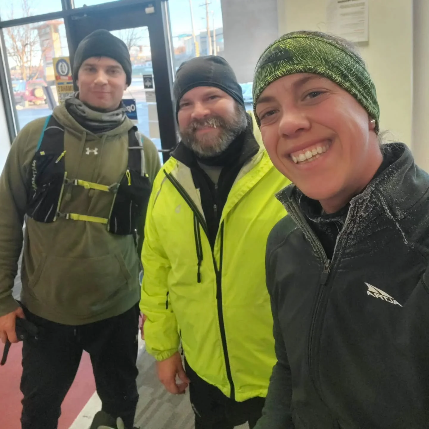 Huge shoutout to everyone who showed up for Sunday morning miles with Peak Distance Project Coach Nicole and braved the single-digit temps like absolute champs. These are the runs that build grit, confidence, and community.

Want in? Join the Bellevu