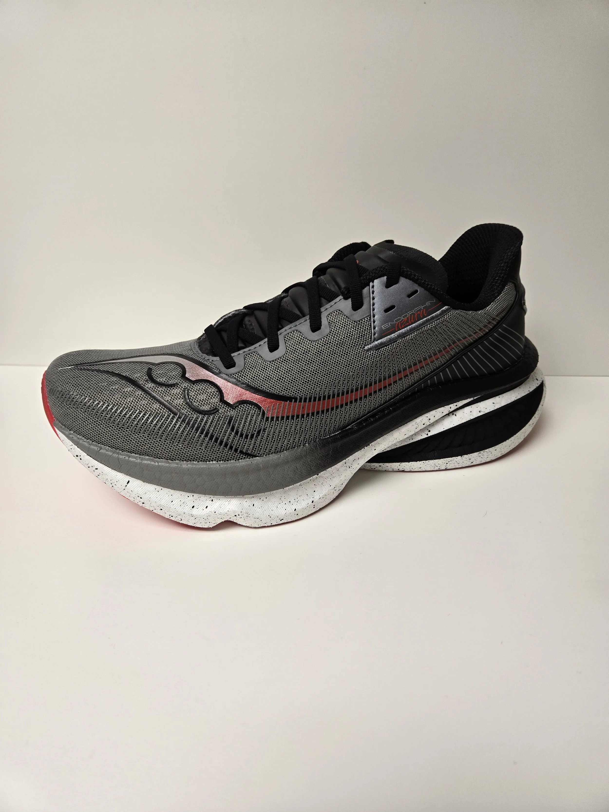 M. SAUCONY ENDORPHIN AZURA