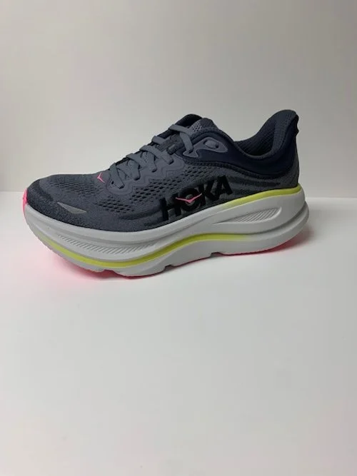 W. Hoka Bondi 9