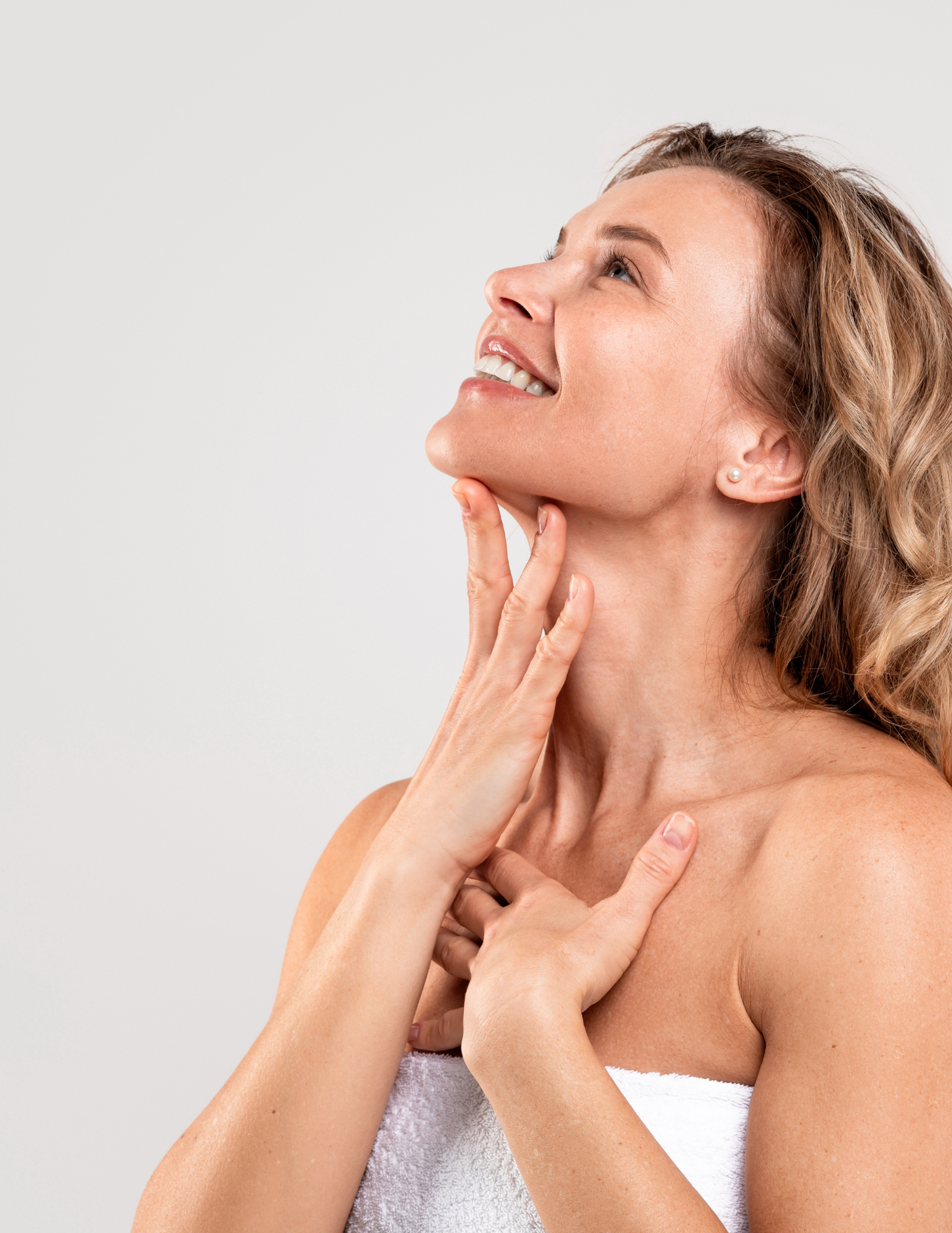 Jawline contouring and definition treatment