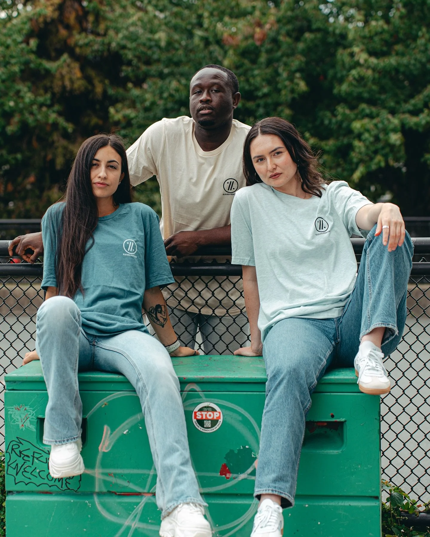 Brand for community
@elevenpercentstreetwear 
.
.
.
#towhidb #brand #streetwear #streetfashion #streetwearbrand #photoshoot #clothingbrand #brandphotoshoot