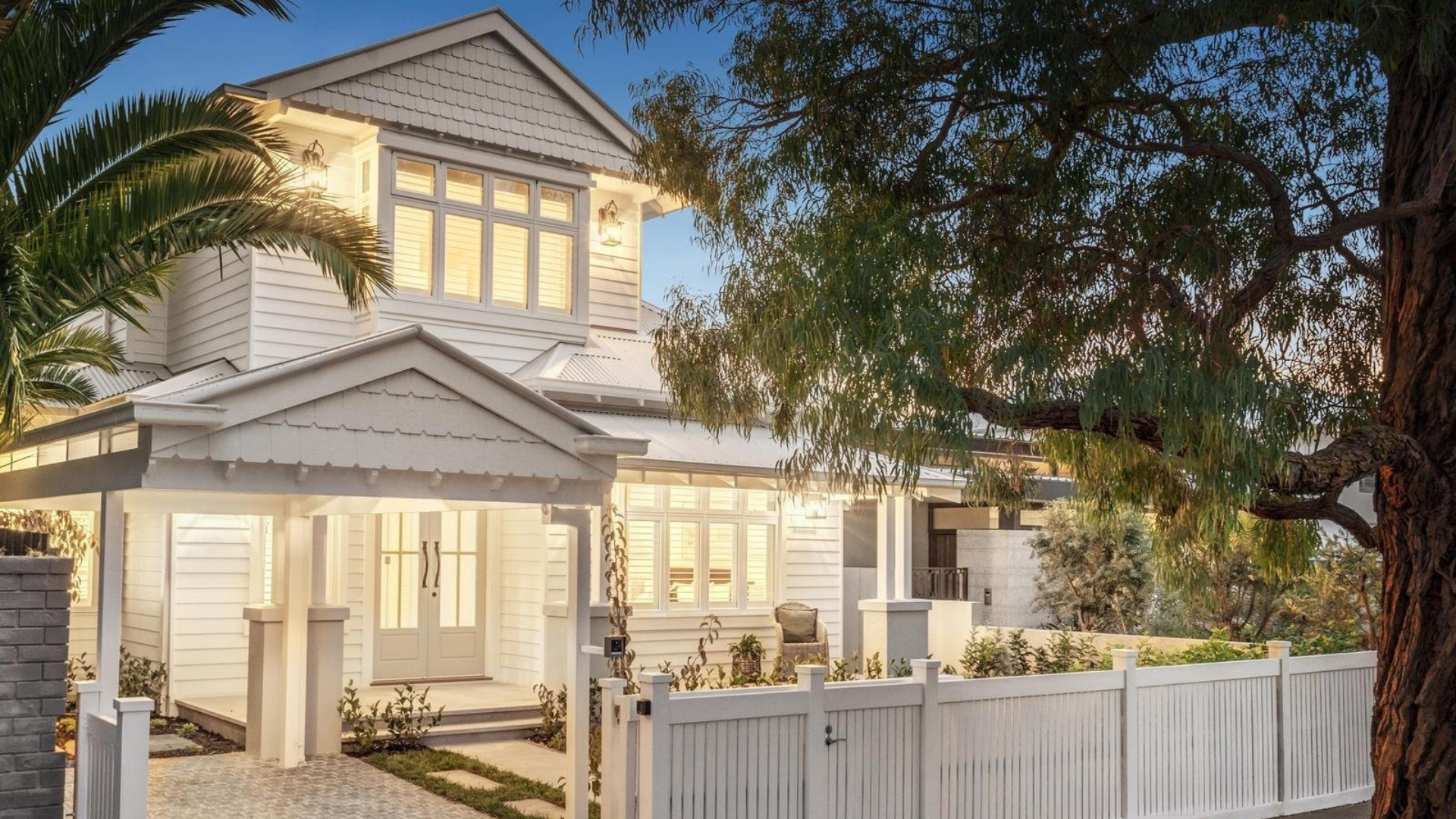 Why Now Is a Strategic Time for Upsizers to Buy in Bayside Melbourne