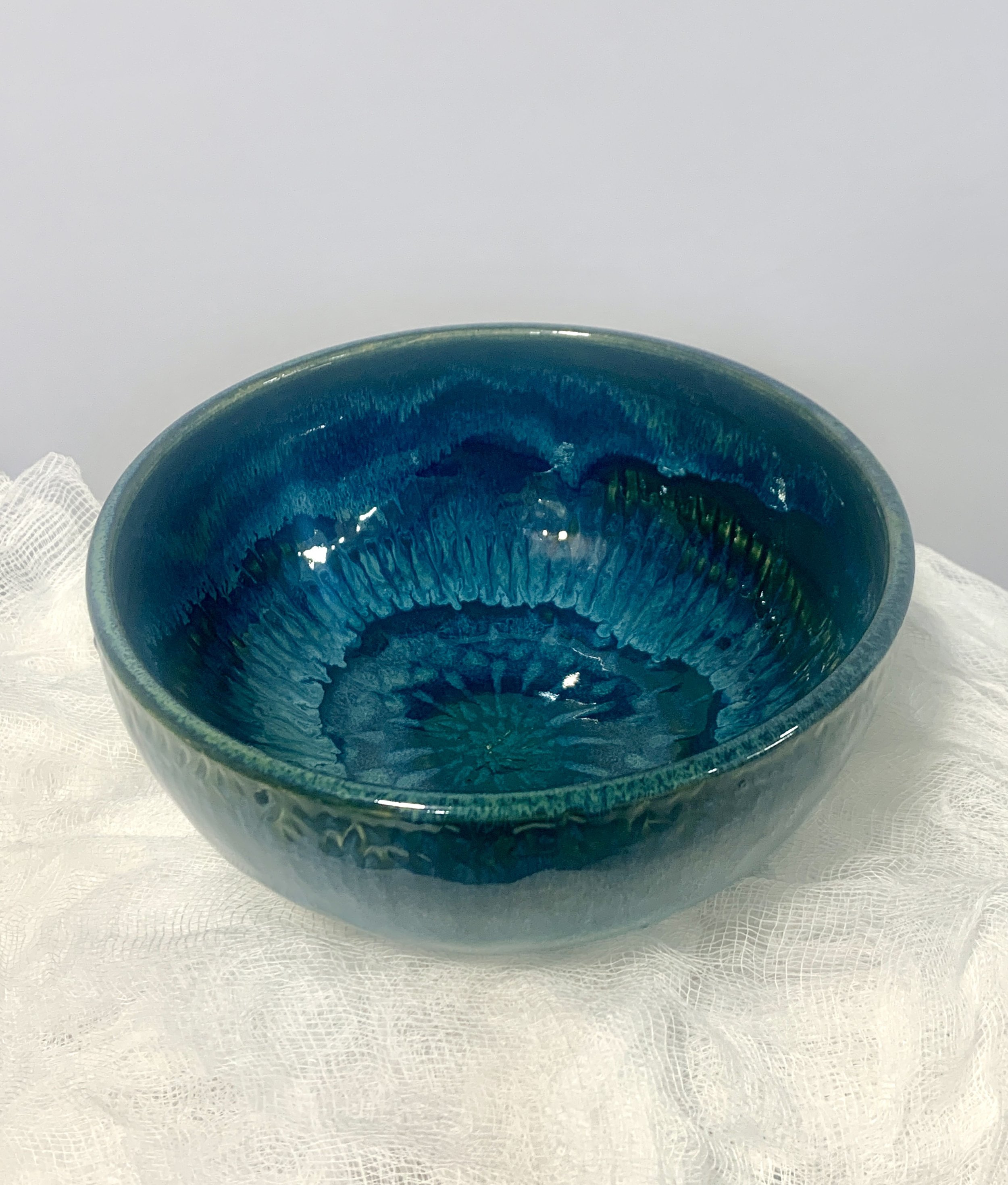 blue texture bowl1.jpg