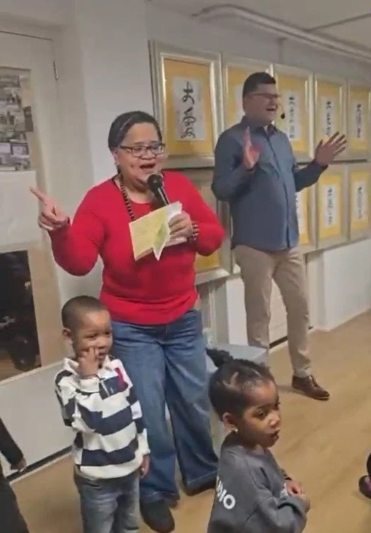 Video Highlight: Three Generations Come Together in the LPH Song in the Netherlands