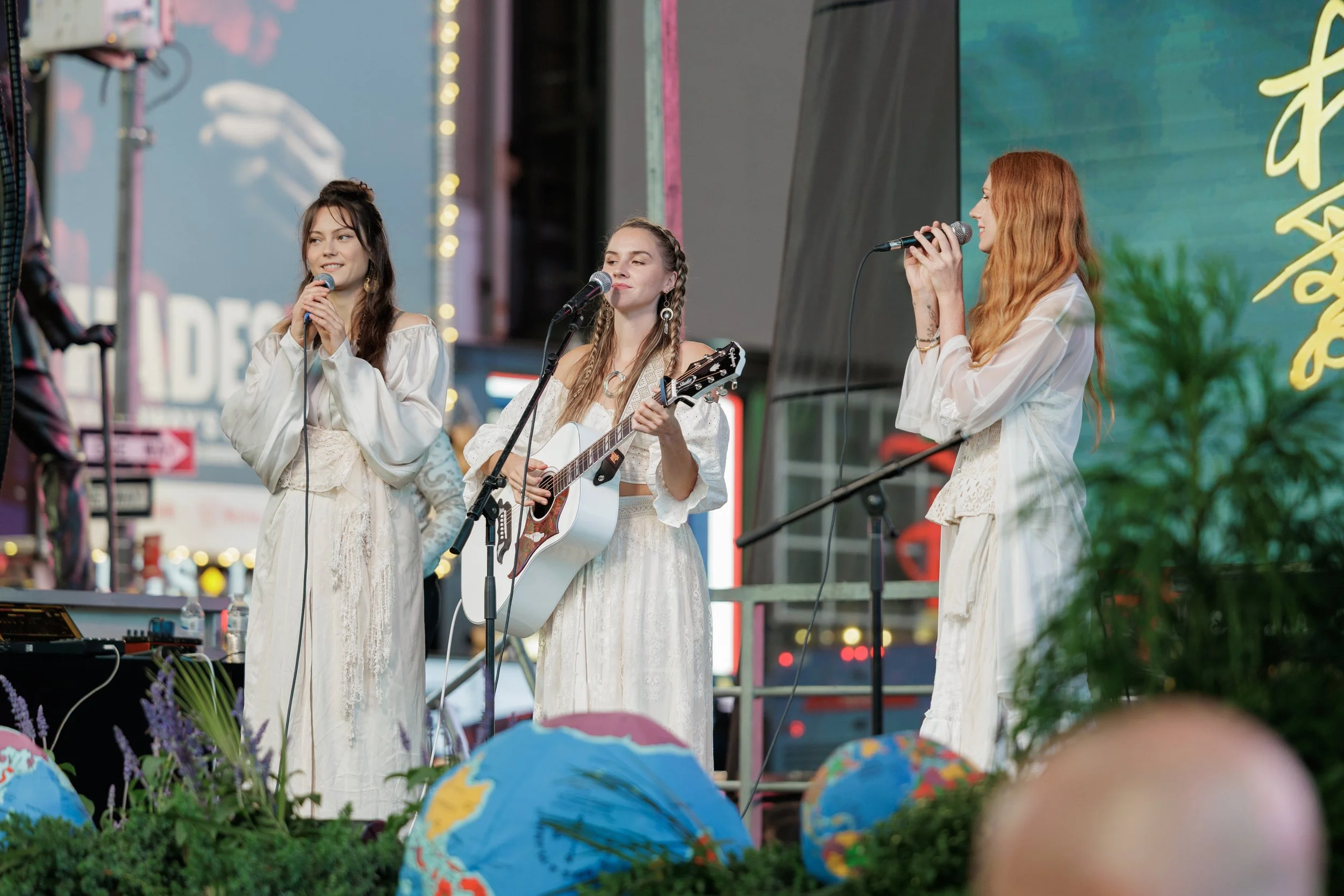 Copy of R6II1739.jpg