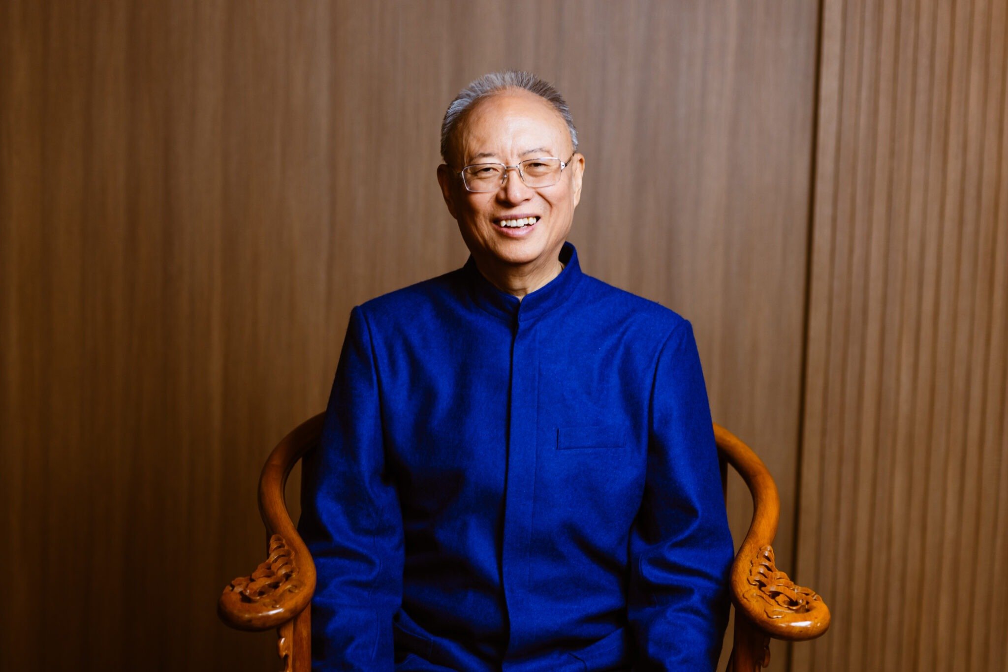 Influencer Magazine Features Dr. &amp; Master Zhi Gang Sha’s Lifetime Achievement Award