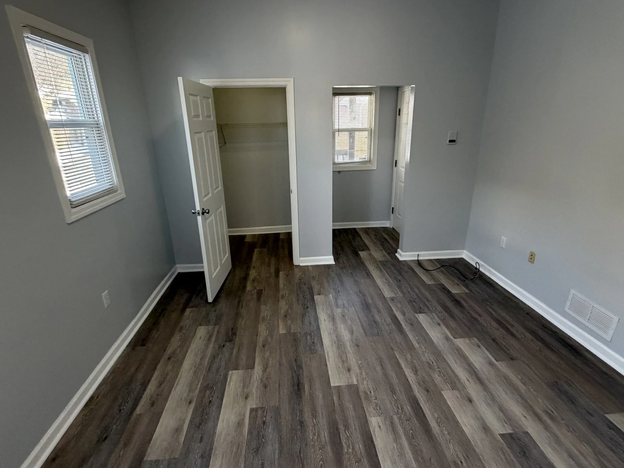 2026-02-09 Interior - 817 Kirkpatrick 1B (4).JPEG