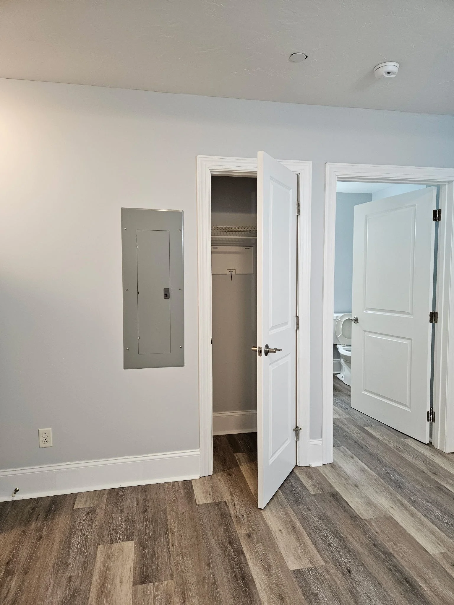 2026-02-13 Larger Unit 2 Interior - Social Club (2).jpg