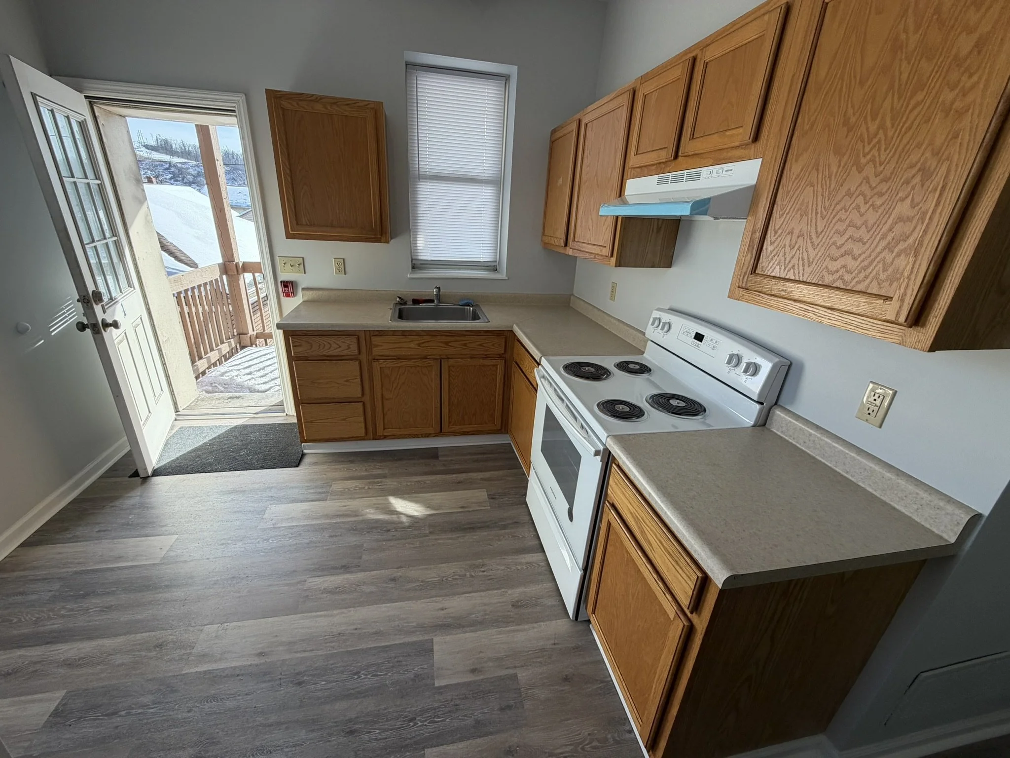 2026-02-09 Interior - 216 Bessemer Unit 1 (6).JPEG