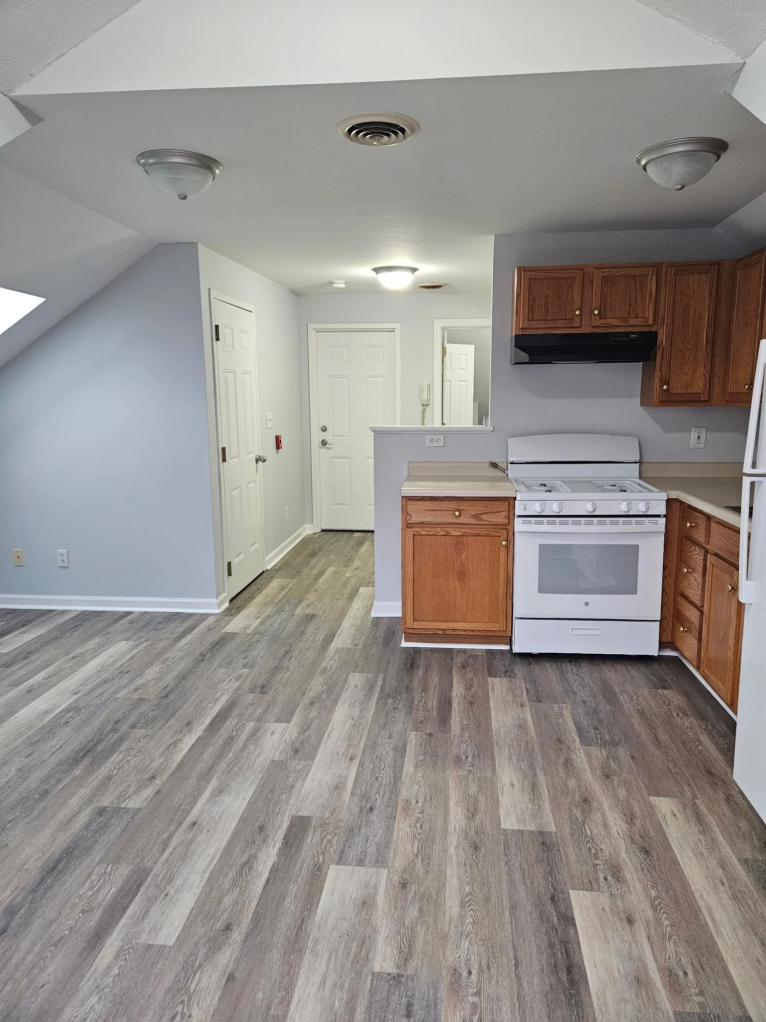 2026-02-16 Interior - 235 Hawkins Unit C (2).jpg