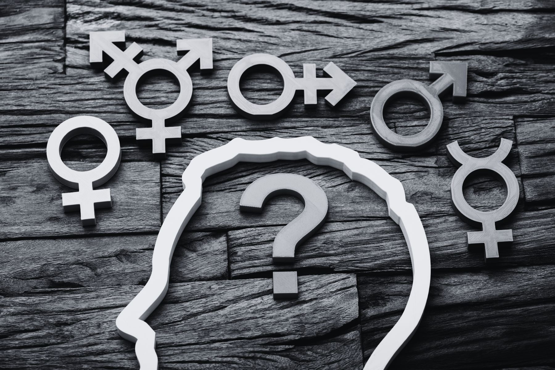 El derecho a cambiar: identidad, autodeterminación y el miedo del derecho frente a identidades que desafían sus categorías