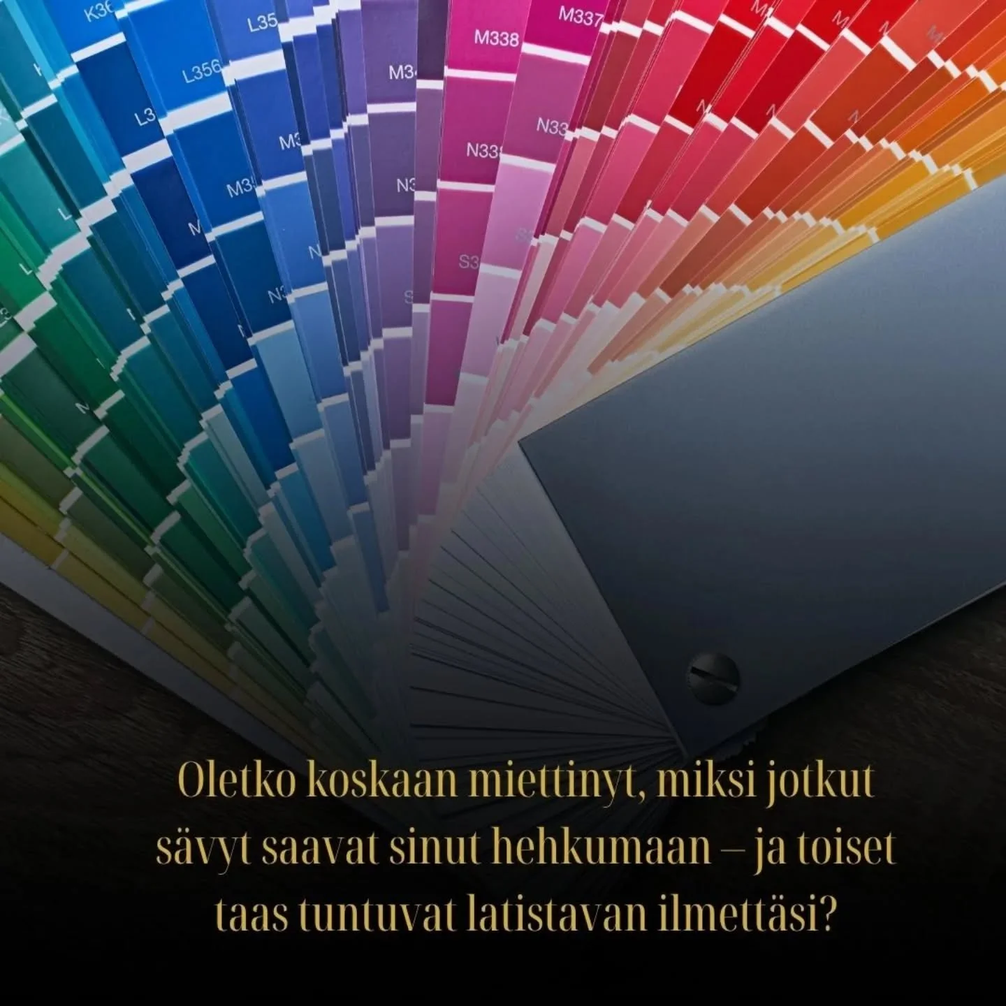 👉  Annan ajanvaraus on nyt auki &ndash; nappaa omasi ennen kuin kalenteri t&auml;yttyy!

🌈Valittavanasi on joko selke&auml; 4-jaollinen analyysi, jossa l&ouml;ydet&auml;&auml;n oma v&auml;rivuodenaikasi, tai tarkempi 16-jaollinen analyysi, jossa pu