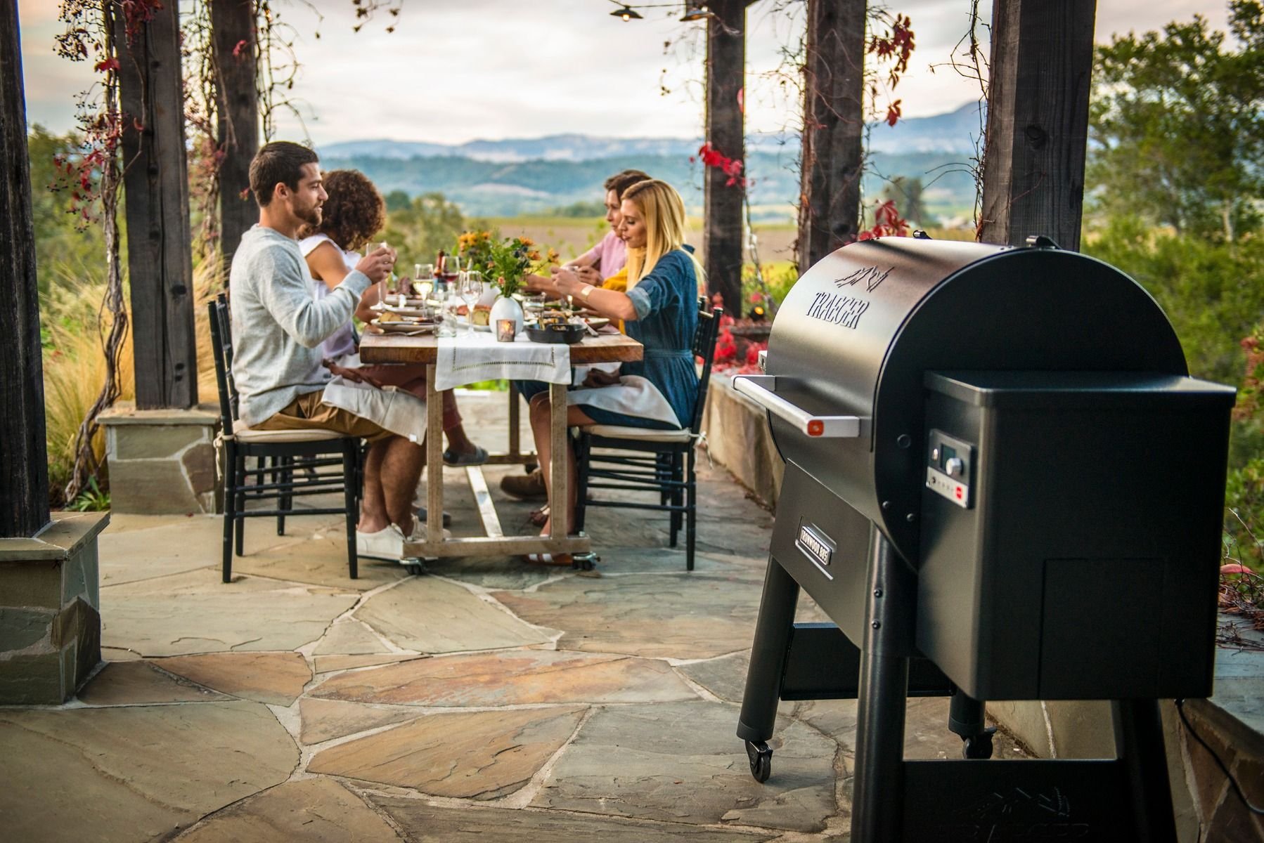 pellettigrilli_traeger_ironwood885_grillataan.jpg