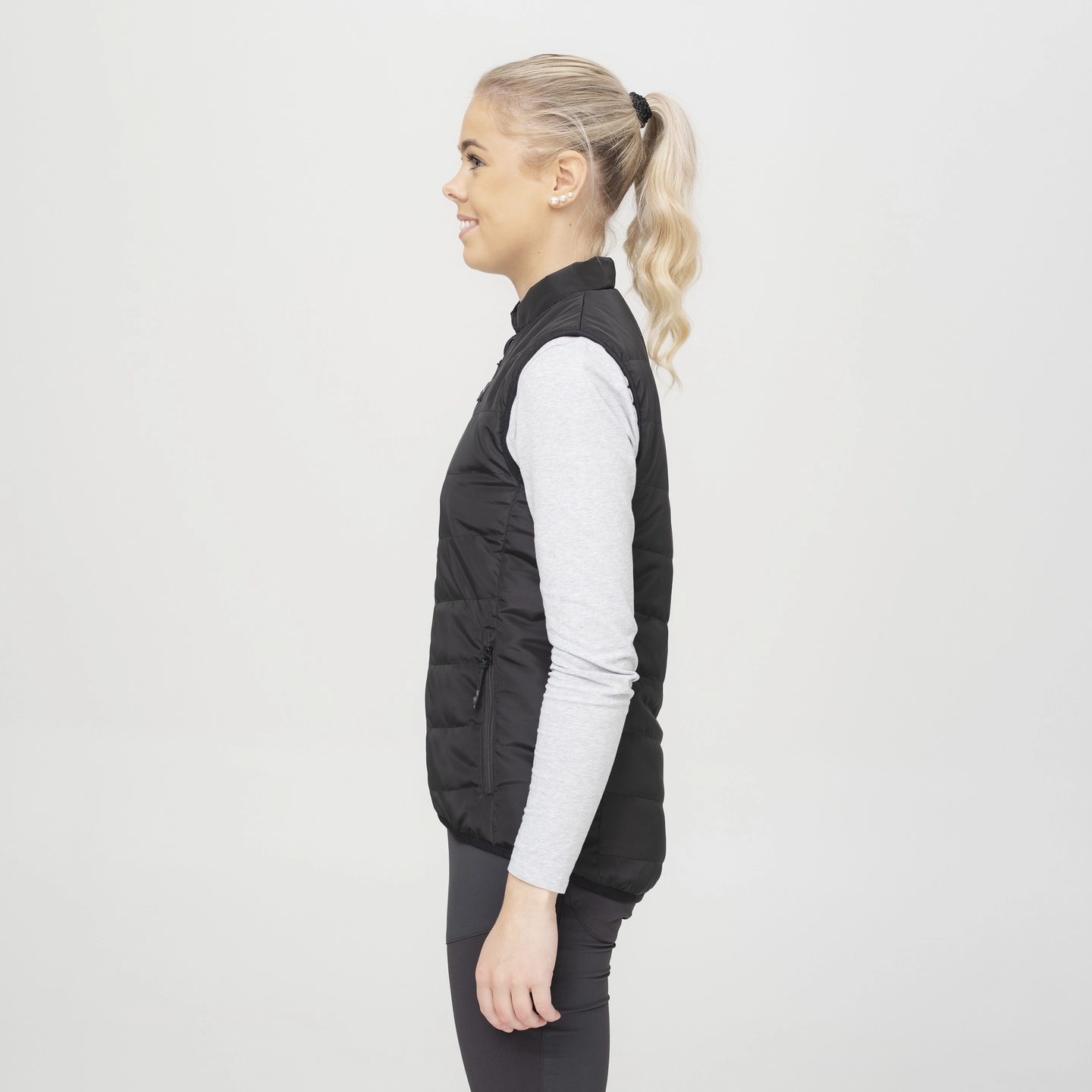 heatx_heated_everyday_vest_womens_black_g.1440.png