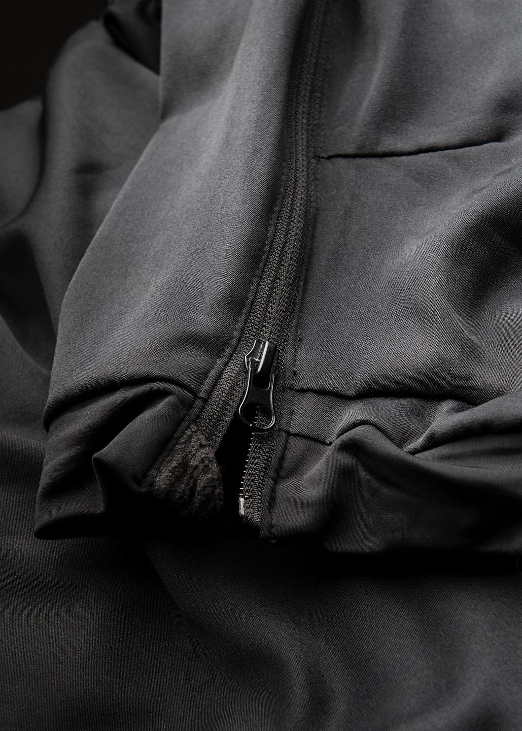 heatx_heated_knee_pants_black_e.1440.png