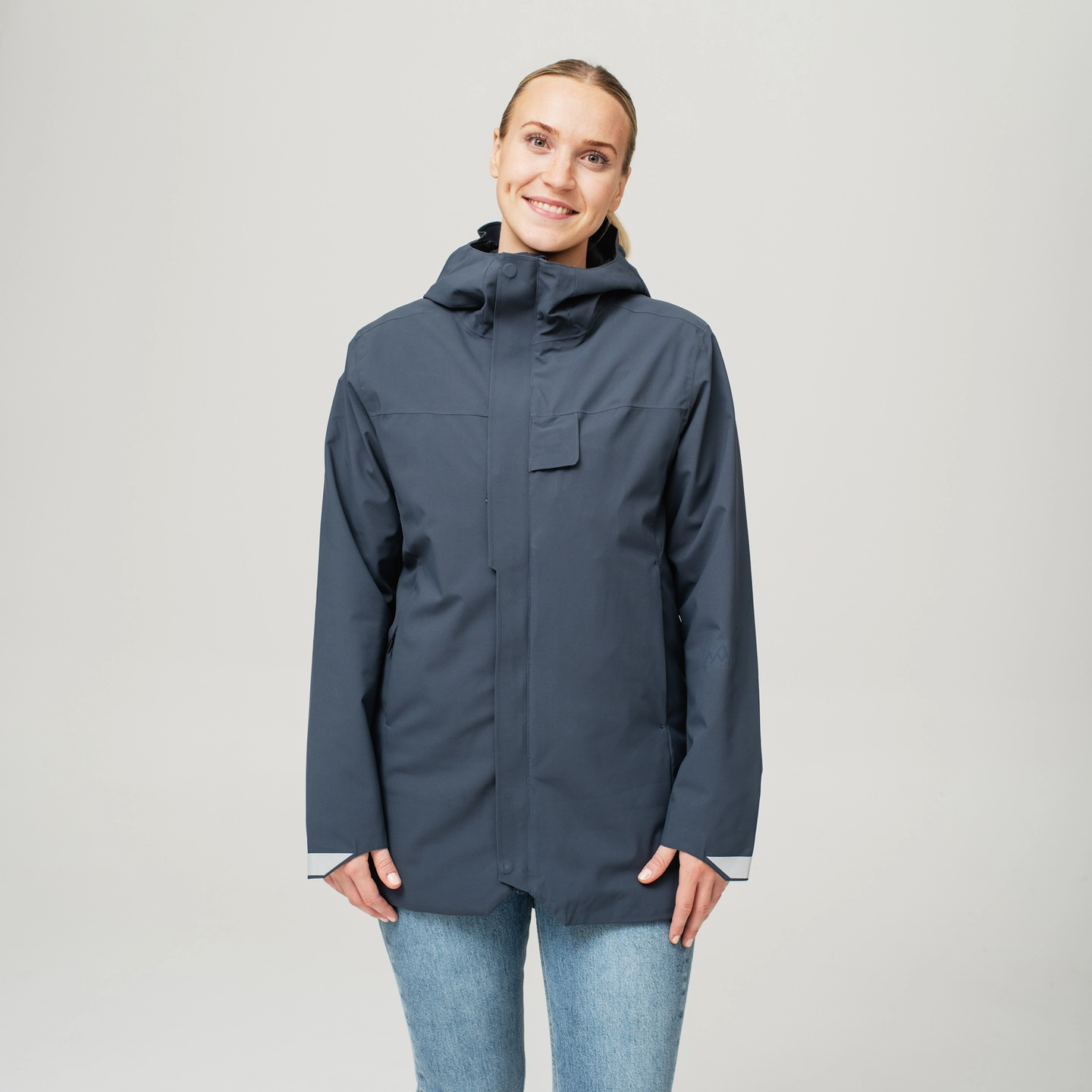 heatx_heated_oslo_coat_womens_navy_o.1440.png