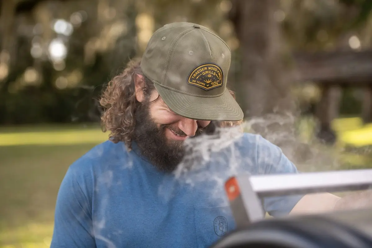traeger_trading_post_7-panel_cap_green_d.1200.png