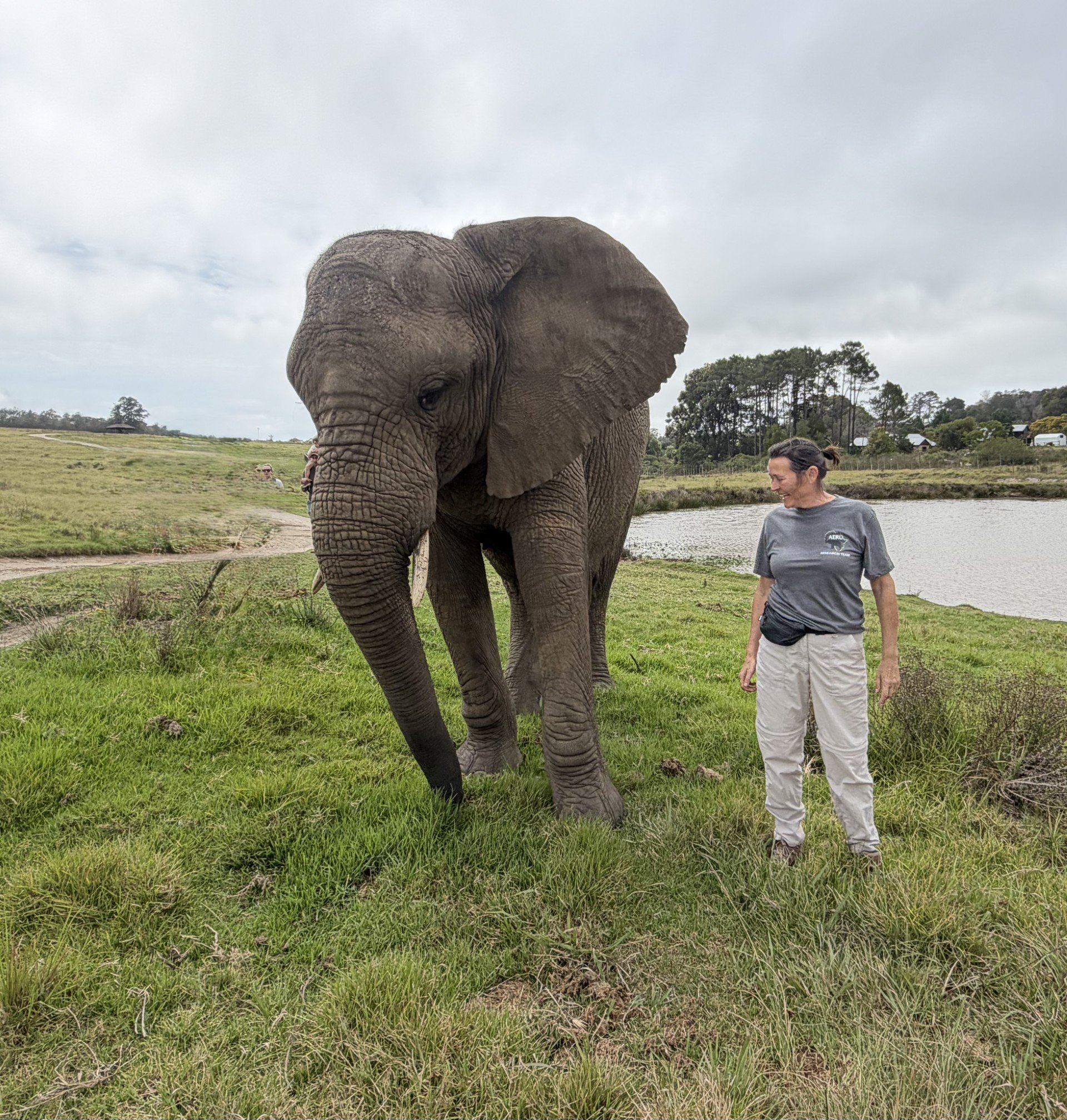 anjo naast Thato.jpg