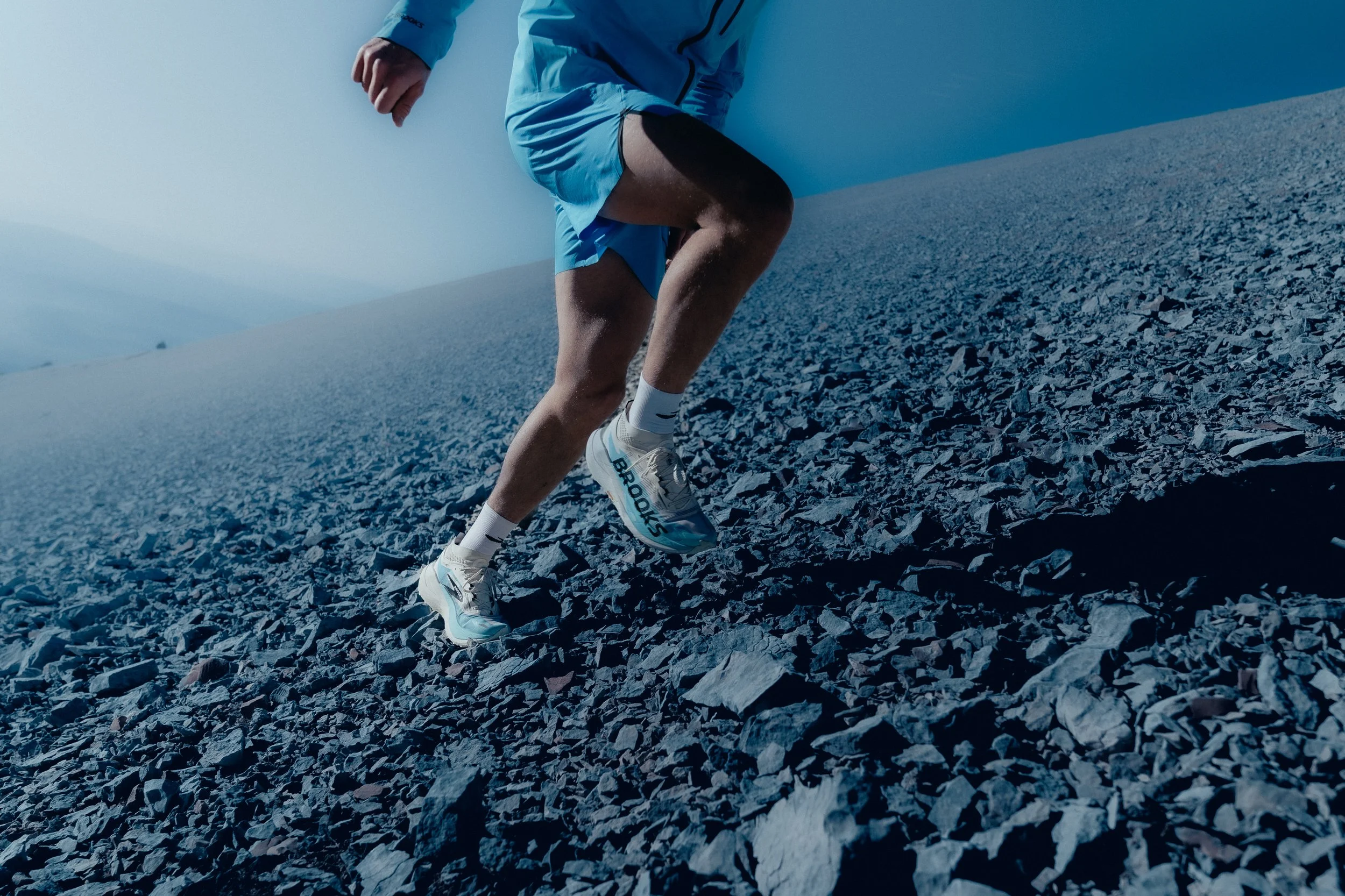 Brooks Blue Thunder-19.jpg