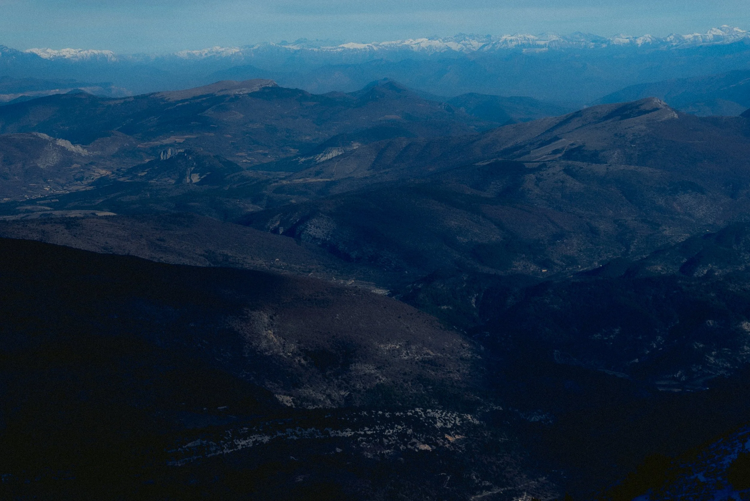 Brooks Blue Thunder-01.jpg