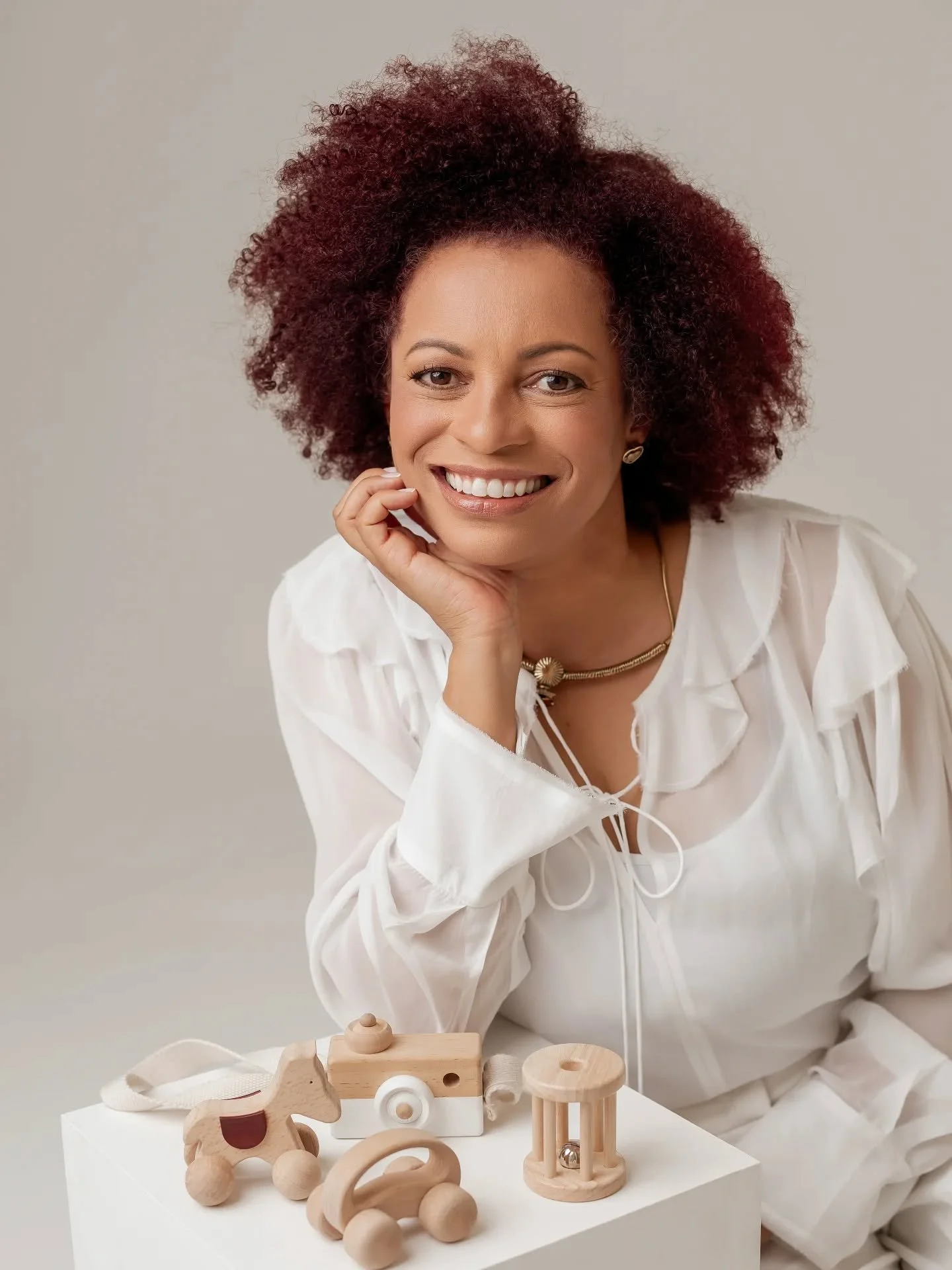 No universo de bab&aacute;, cuidar &eacute; muito mais que vigiar: &eacute; acolher, proteger e ajudar um pequeno mundo a crescer seguro.