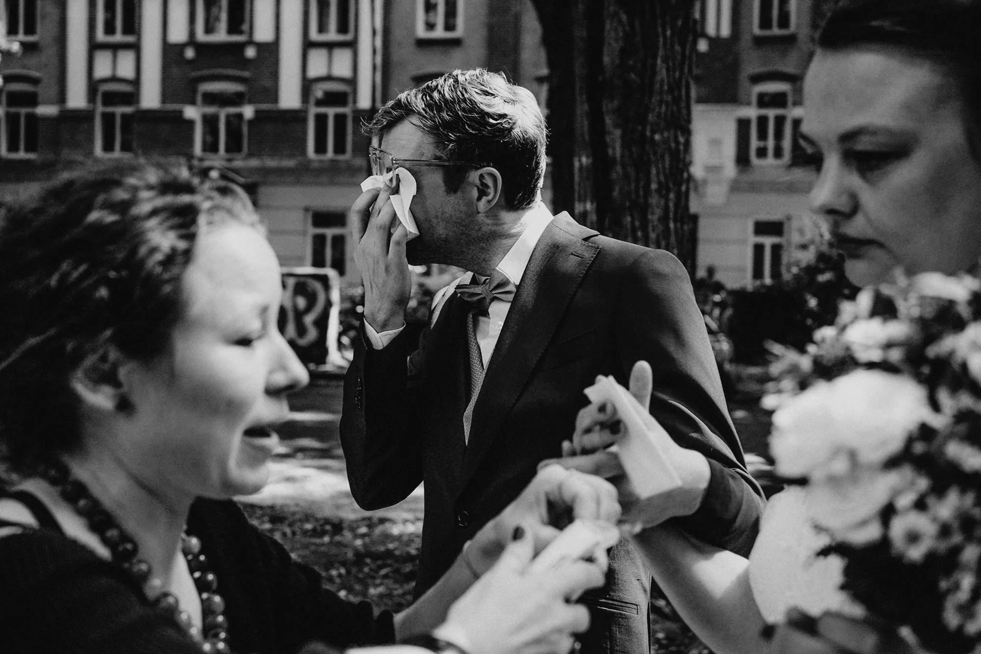 Hochzeitfotograf-Reportage-Hamburg-Urbanelis-008.jpg