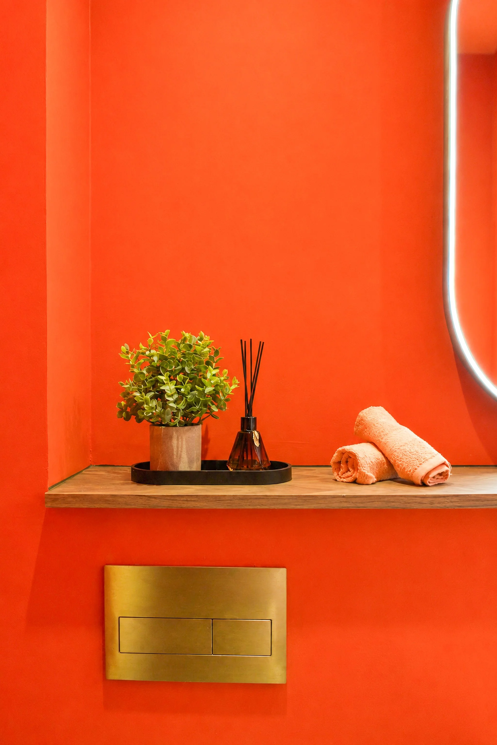 cloakroom2.jpg