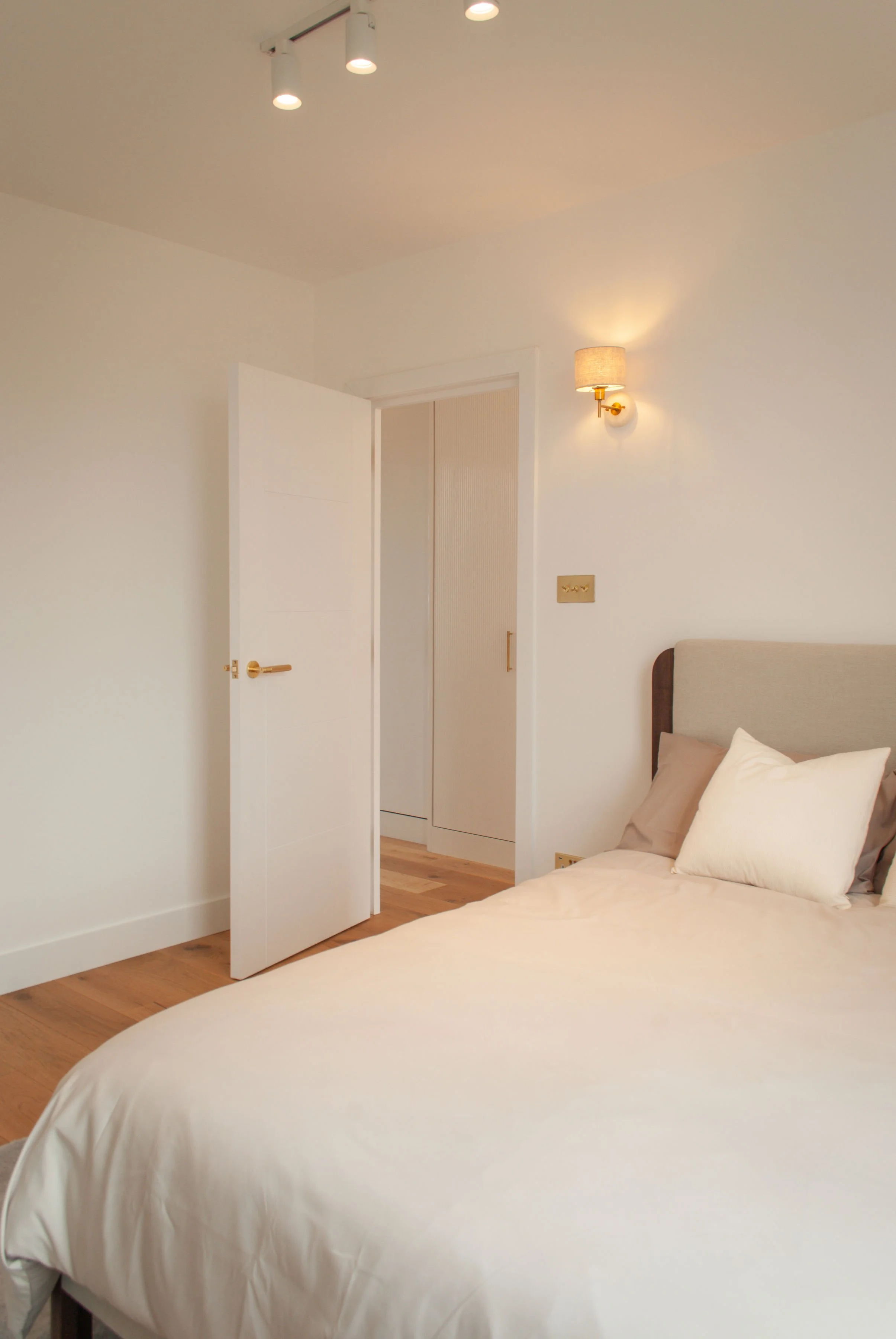 bedroom2details.jpg
