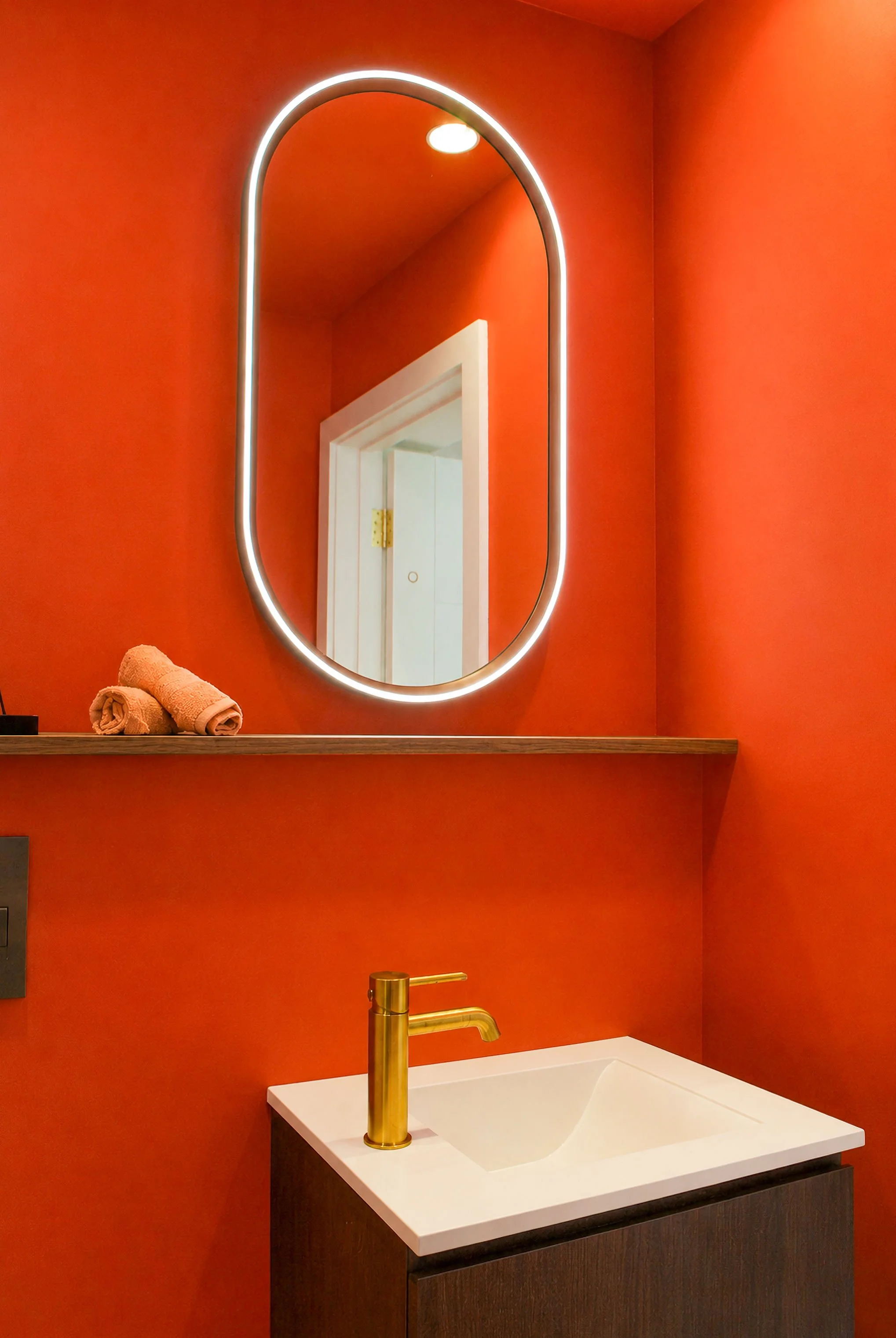 cloakroom1.jpg