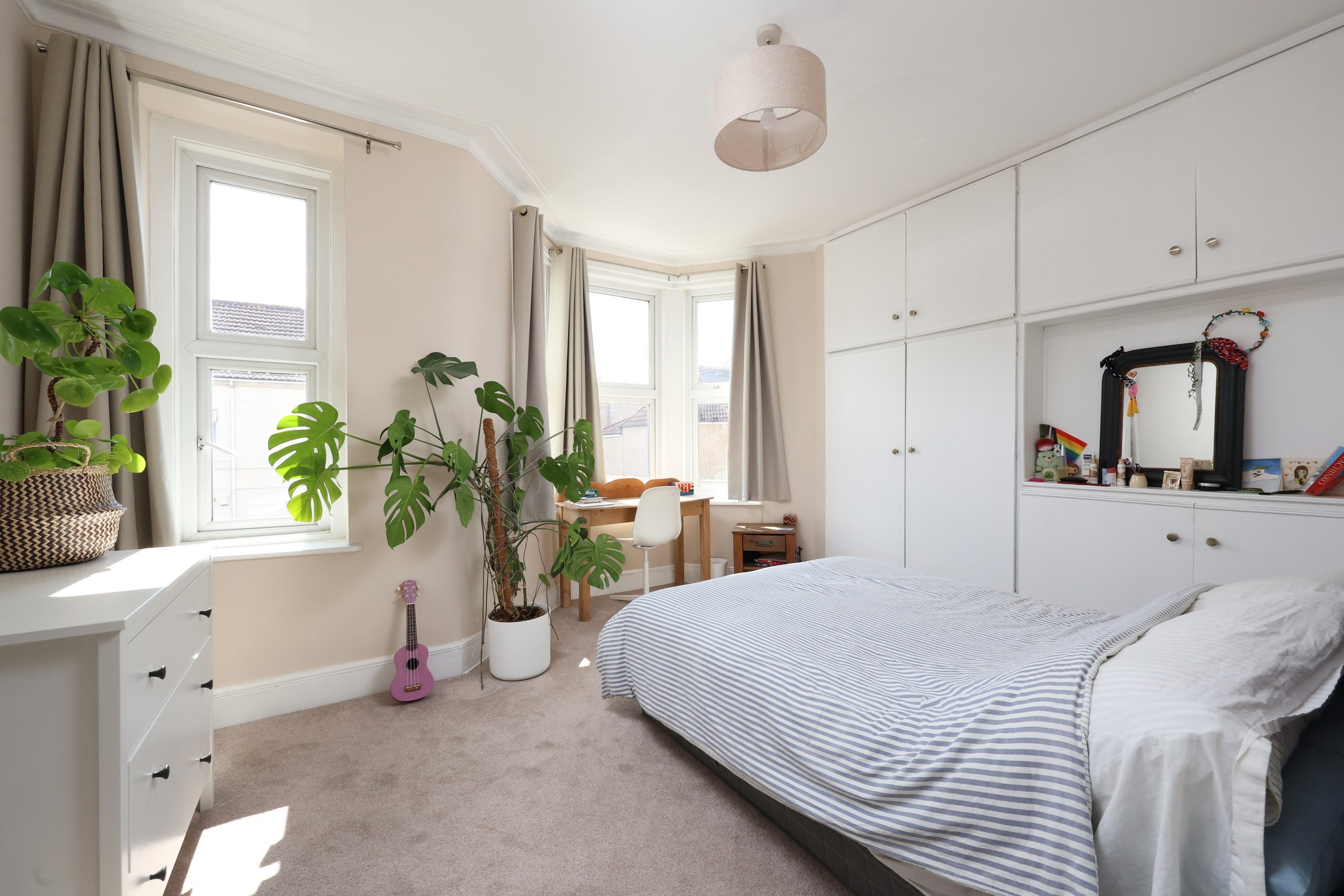 41 Upton Road 20.JPG