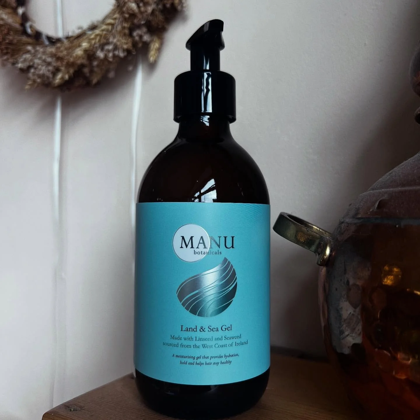 We are excited to announce that we now have the beautiful bottles of Land &amp; Sea Gel available on our shelves! However, we&rsquo;ve observed that this latest batch is a bit runnier than we expected. After conducting several tests, we&rsquo;ve foun